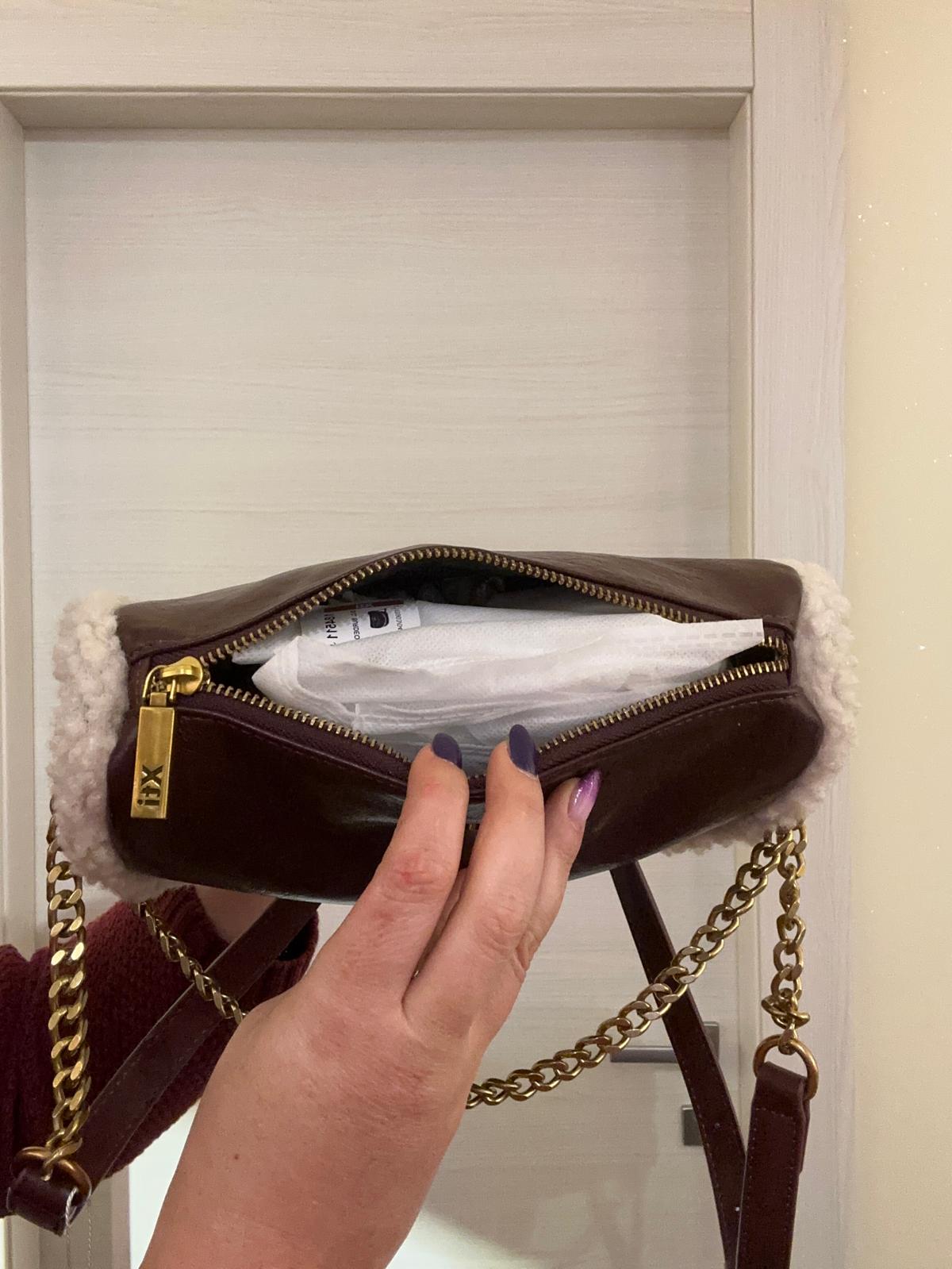 BORSA XTI A MEZZALUNA BORDEAUX CON BORDI ECOPELLICCIA