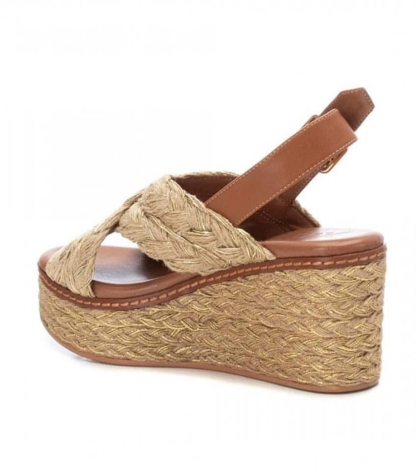 SANDALO XTI DONNA IN CORDA ORO E CAMEL