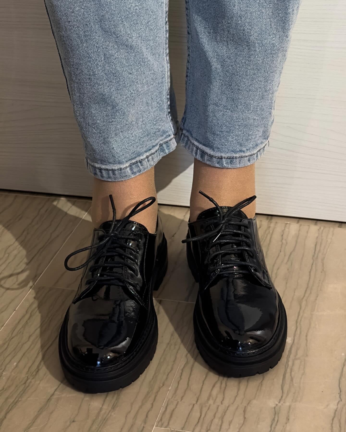 STRINGATA XTI NERA LUCIDA