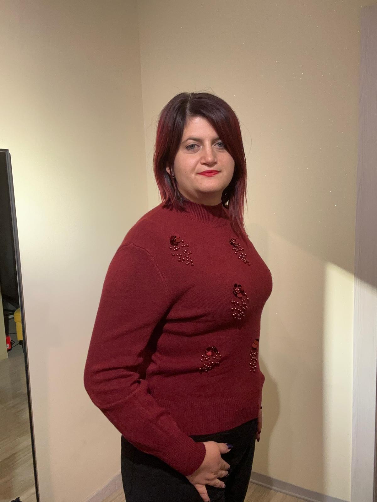 MAGLIA DONNA BORDEAUX CON PERLE E PAILLETTES