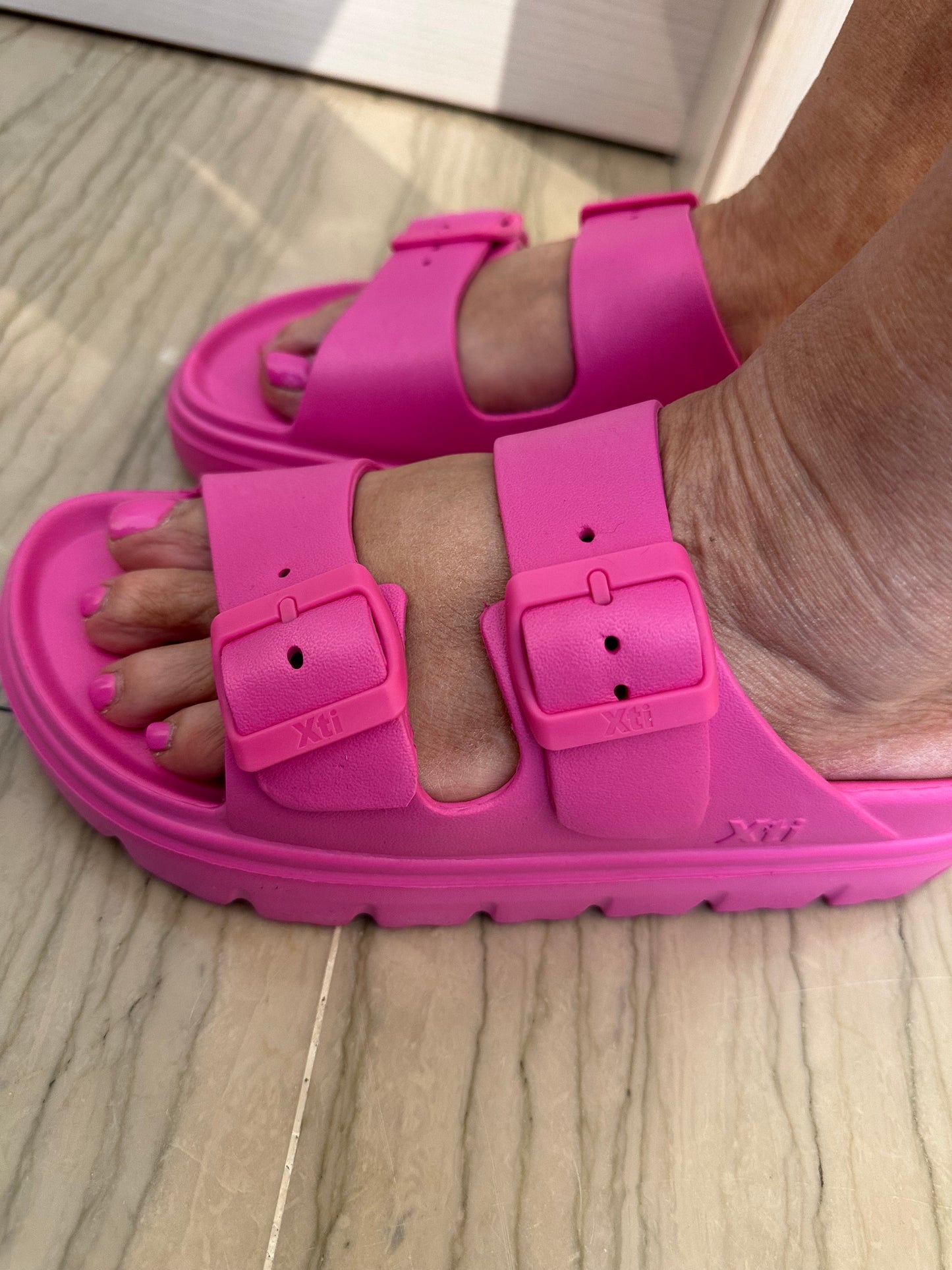 CIABATTA XTI DONNA FUCSIA