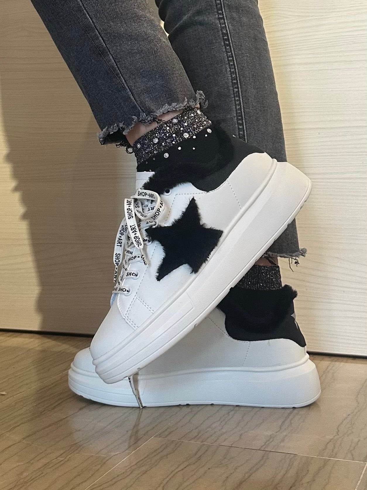 SNEAKER KIM SHOP ART BIANCA E NERA