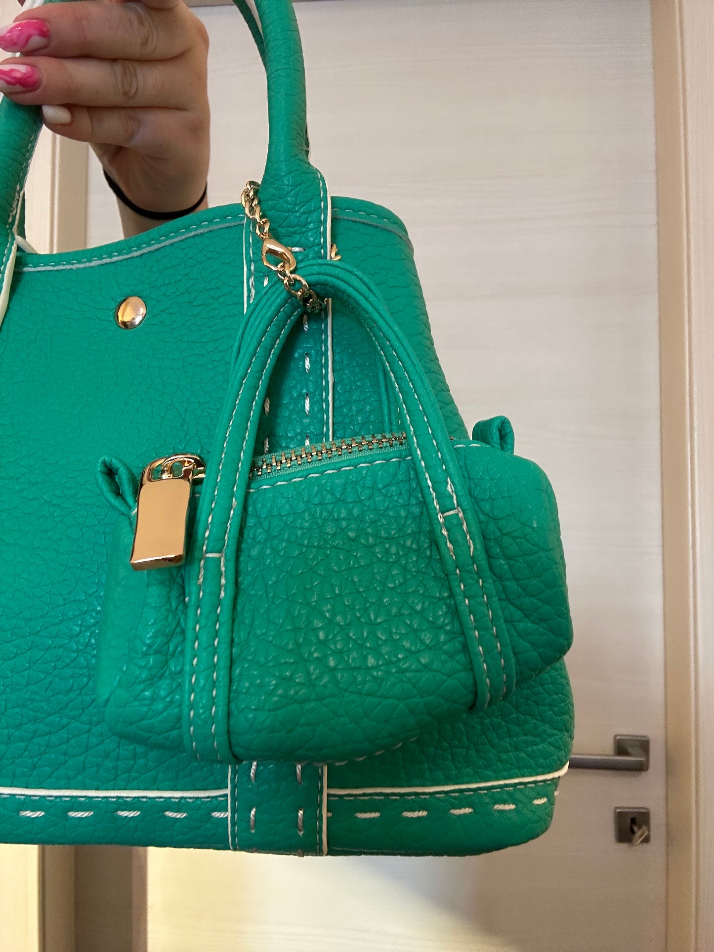 BORSA A MANO VERDE ACQUA BRILLANTE