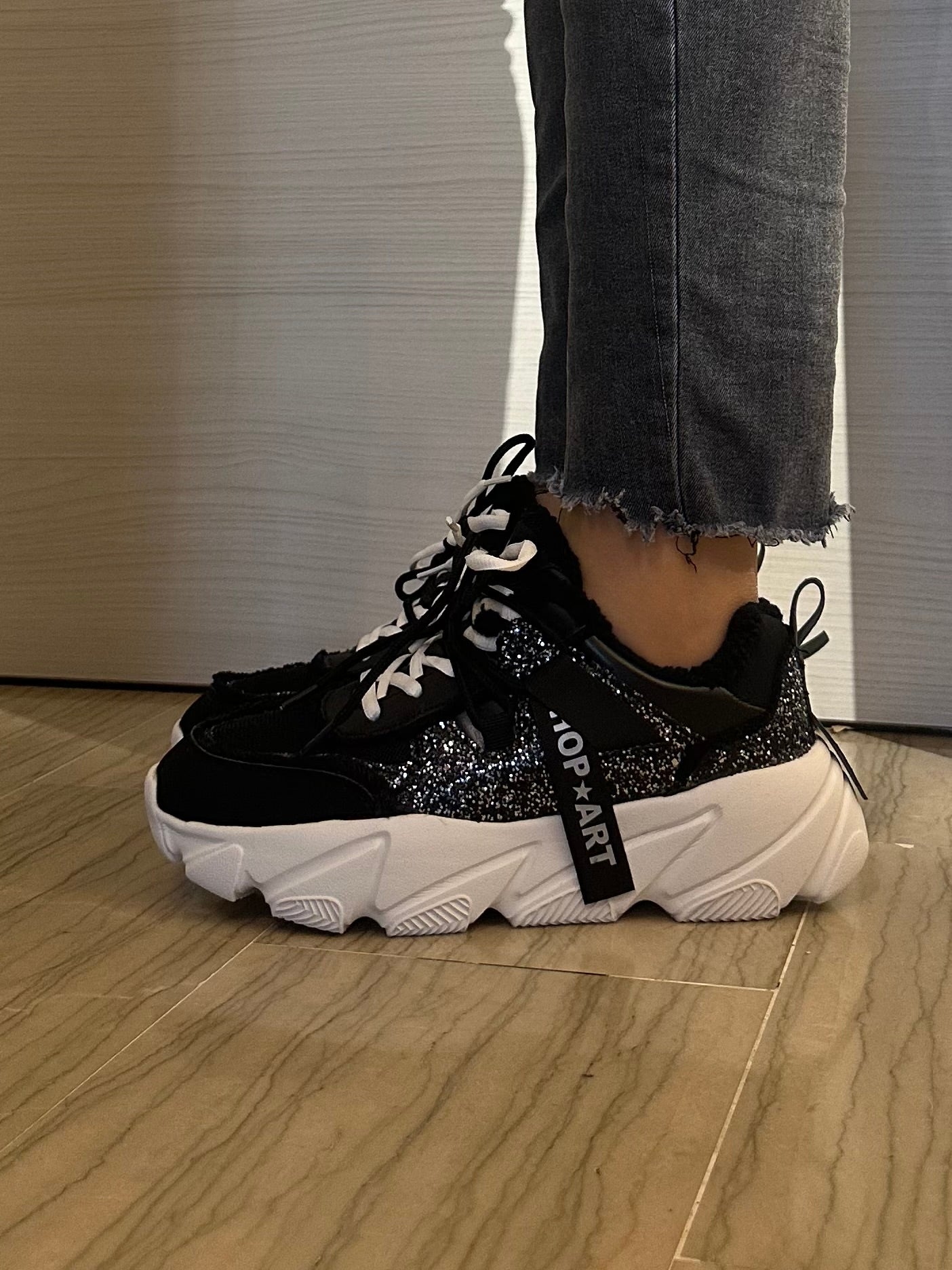 CHUNKY AMY SHOP ART SNEAKER NERA E BIANCA CON STRASS
