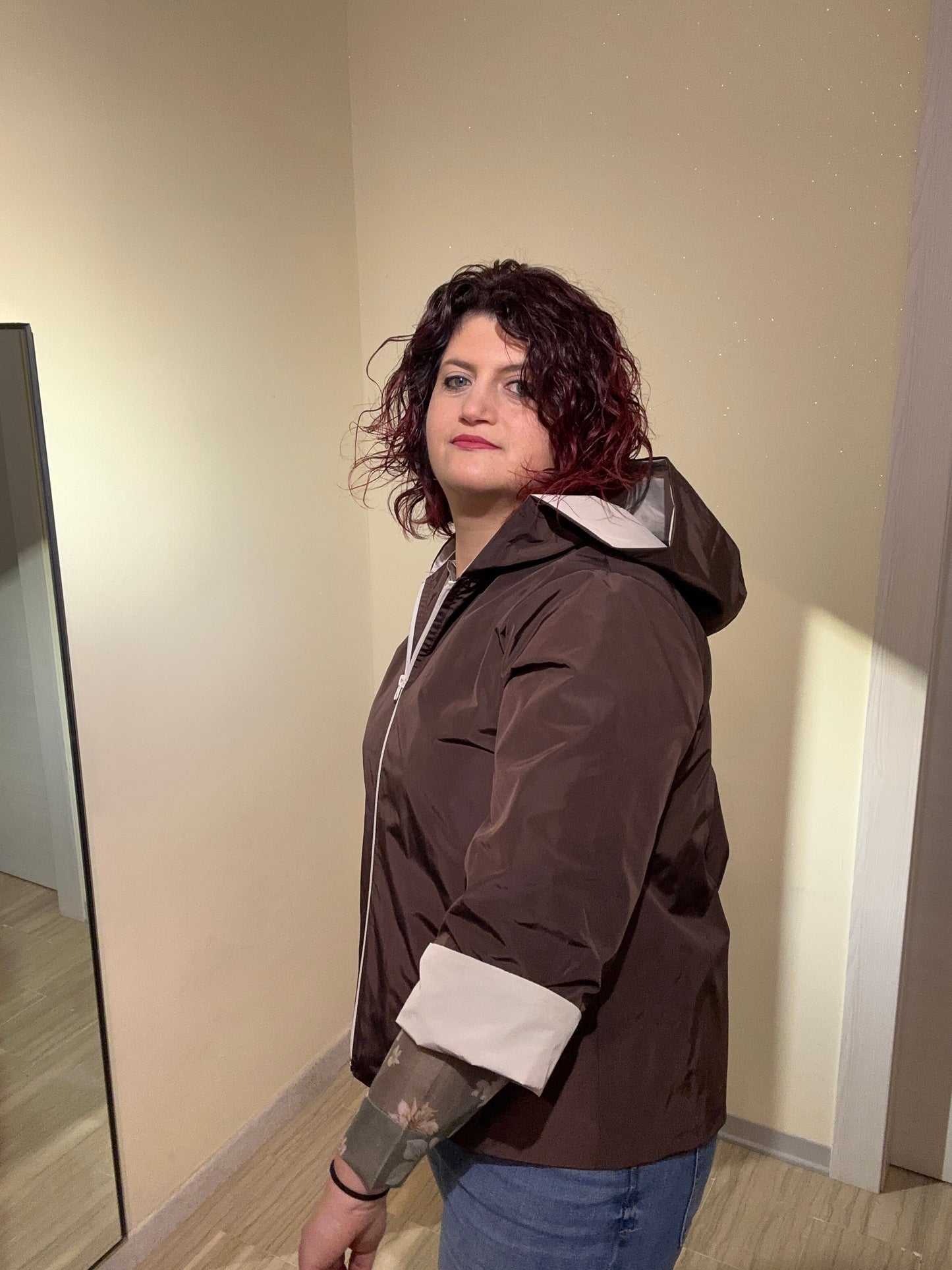 GIUBBINO DONNA MARRONE CON CAPPUCCIO IMPERMEABILE