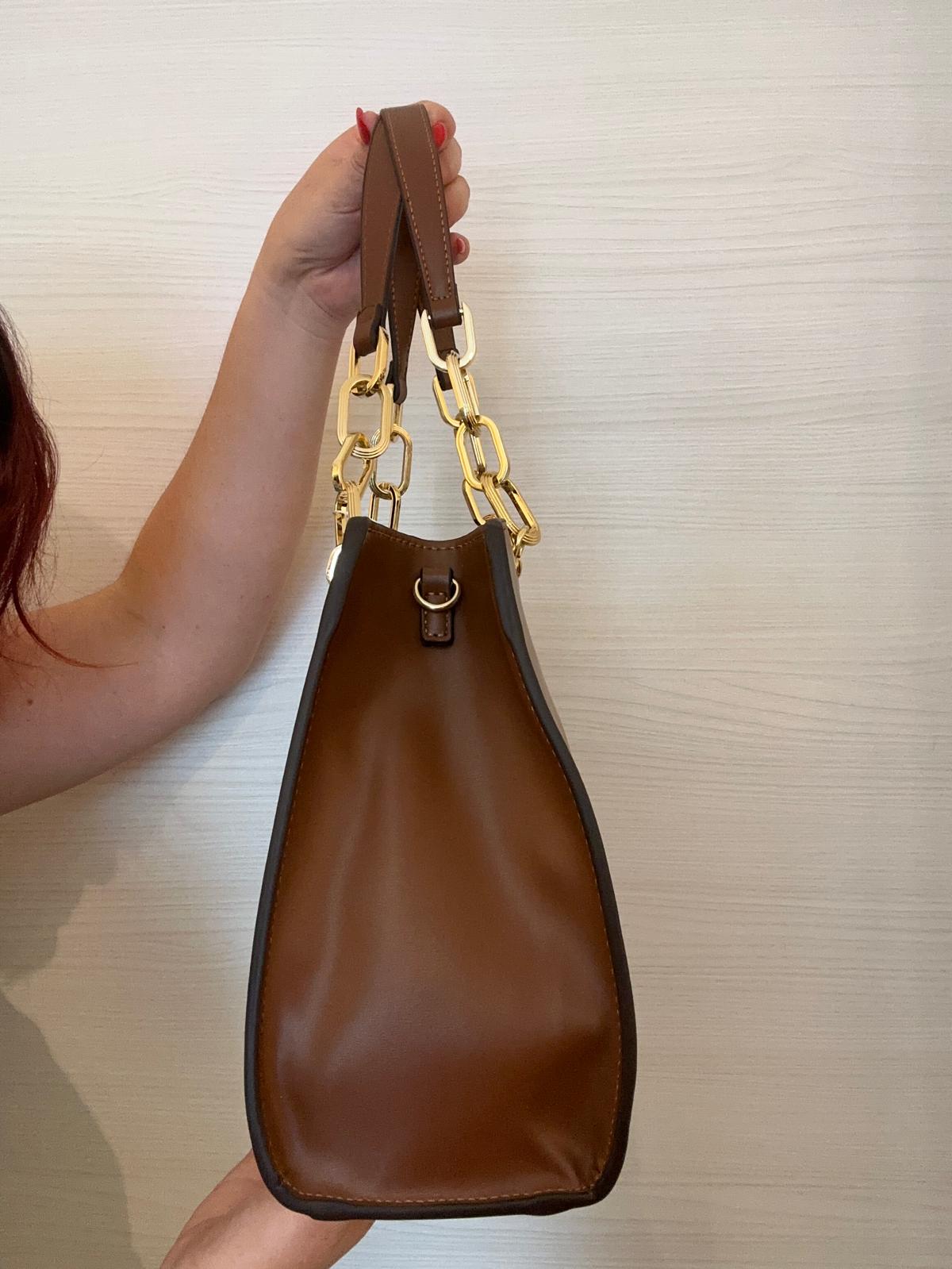 BORSA DONNA XTI RIGIDA E CAPIENTE MARRONE DETTAGLI ORO
