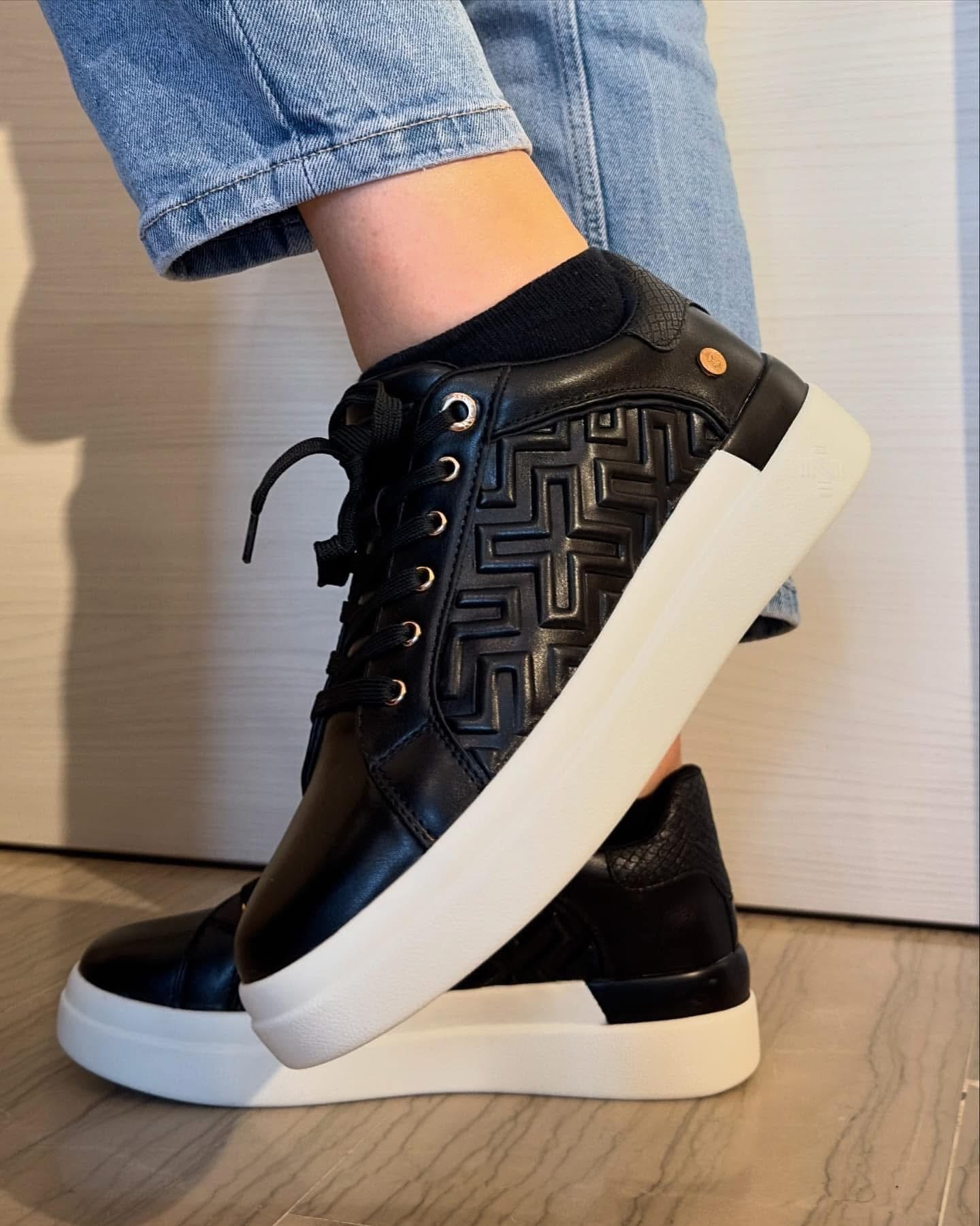 SNEAKER XTI NERA FONDO ALTO