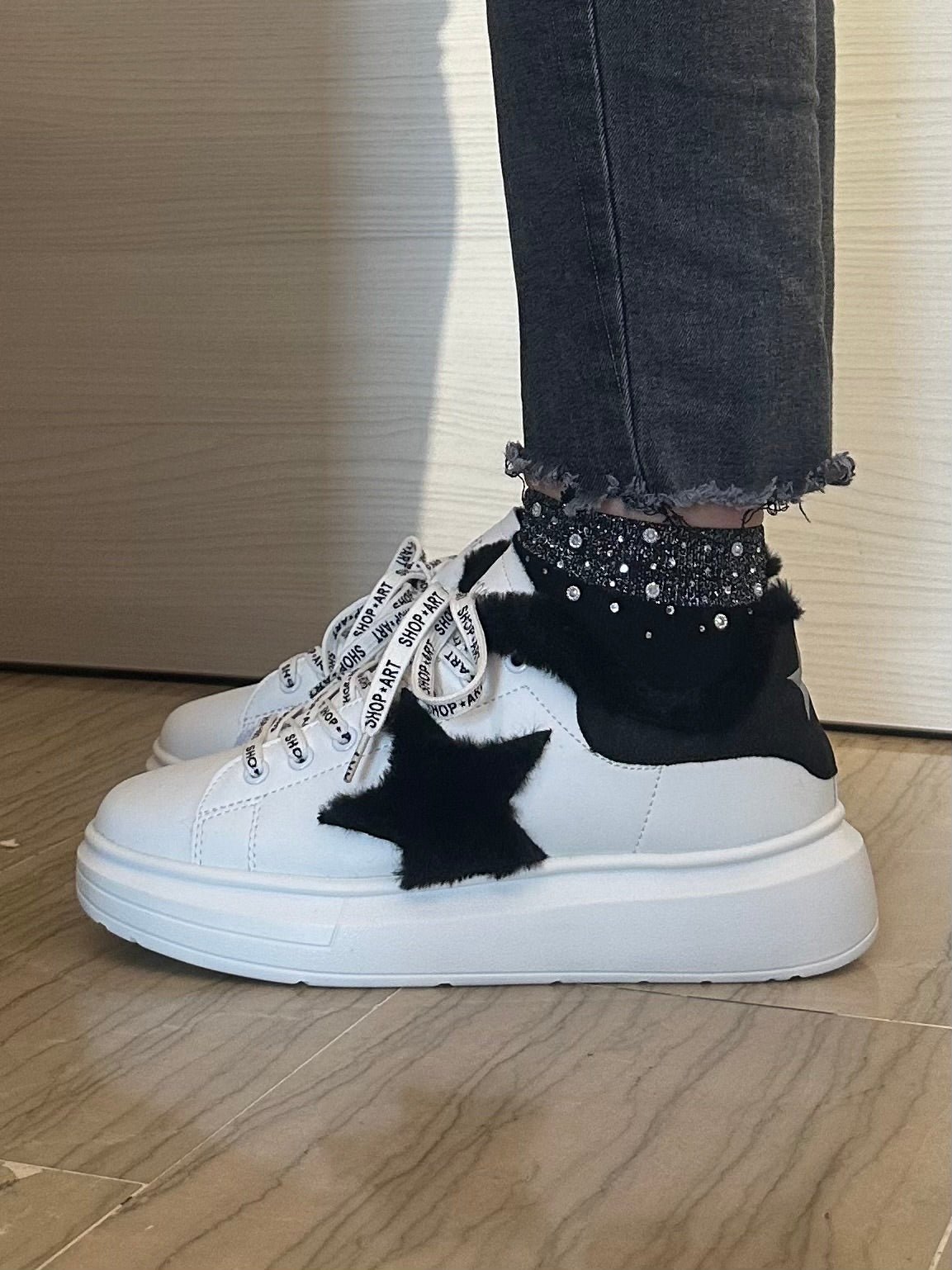 SNEAKER KIM SHOP ART BIANCA E NERA