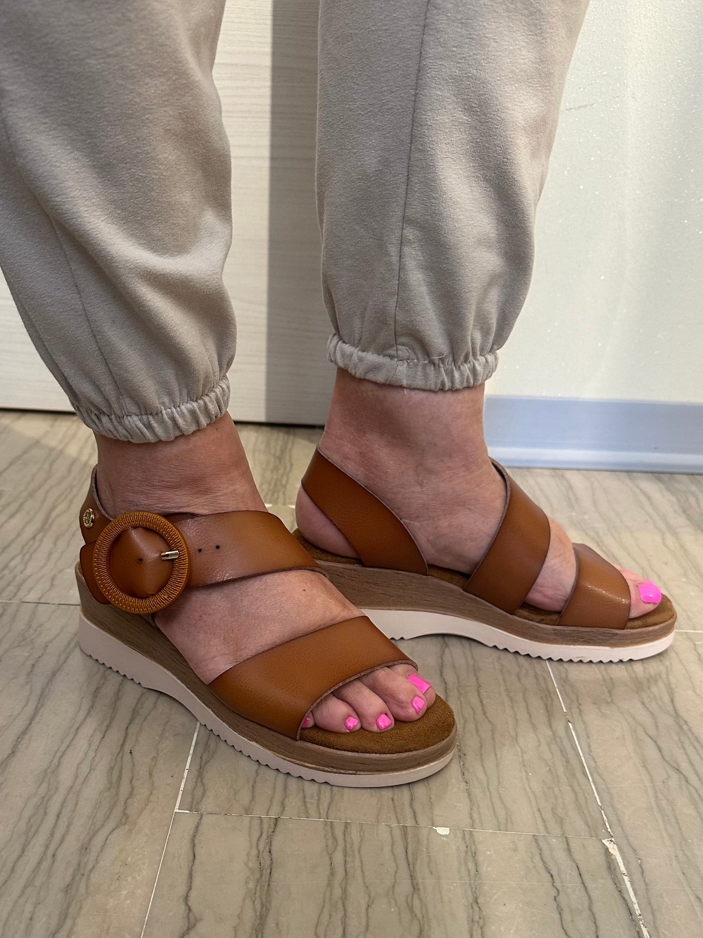 SANDALO XTI DONNA ZEPPA COMODA CUOIO
