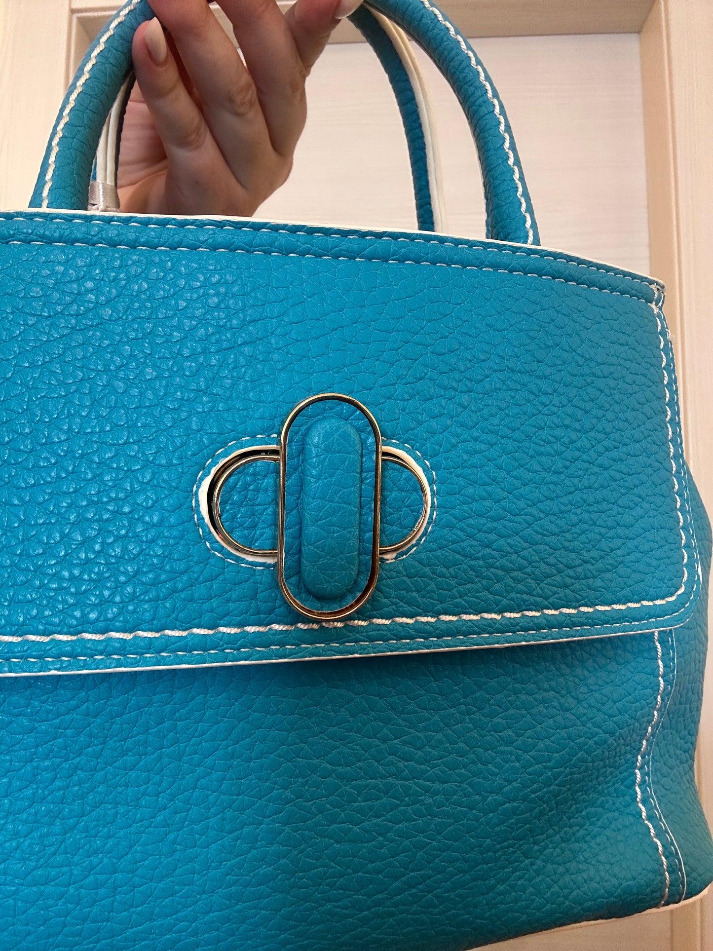 BORSA A MANO BLU