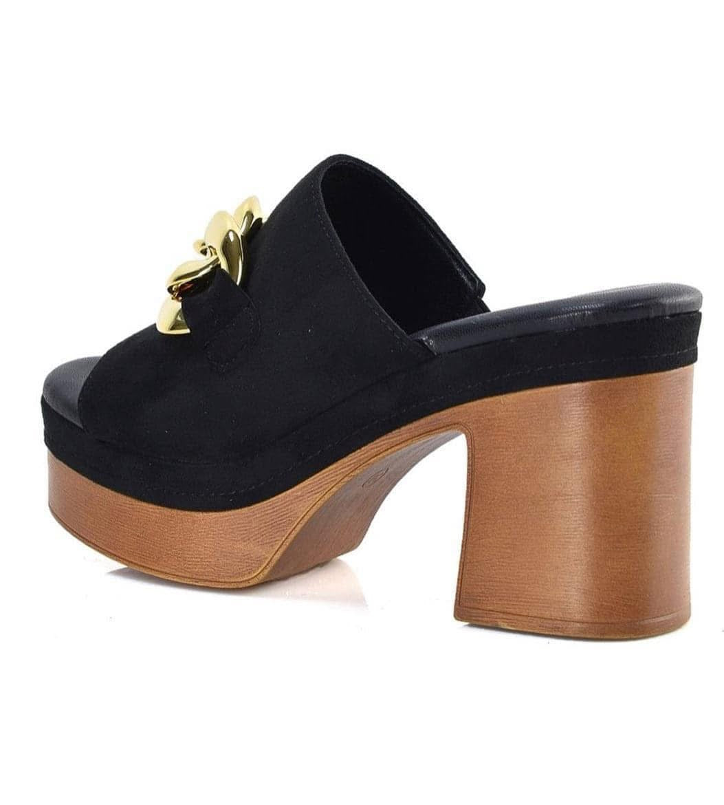 CIABATTA XTI DONNA NERA CON TACCO LARGO E CATENA ORO