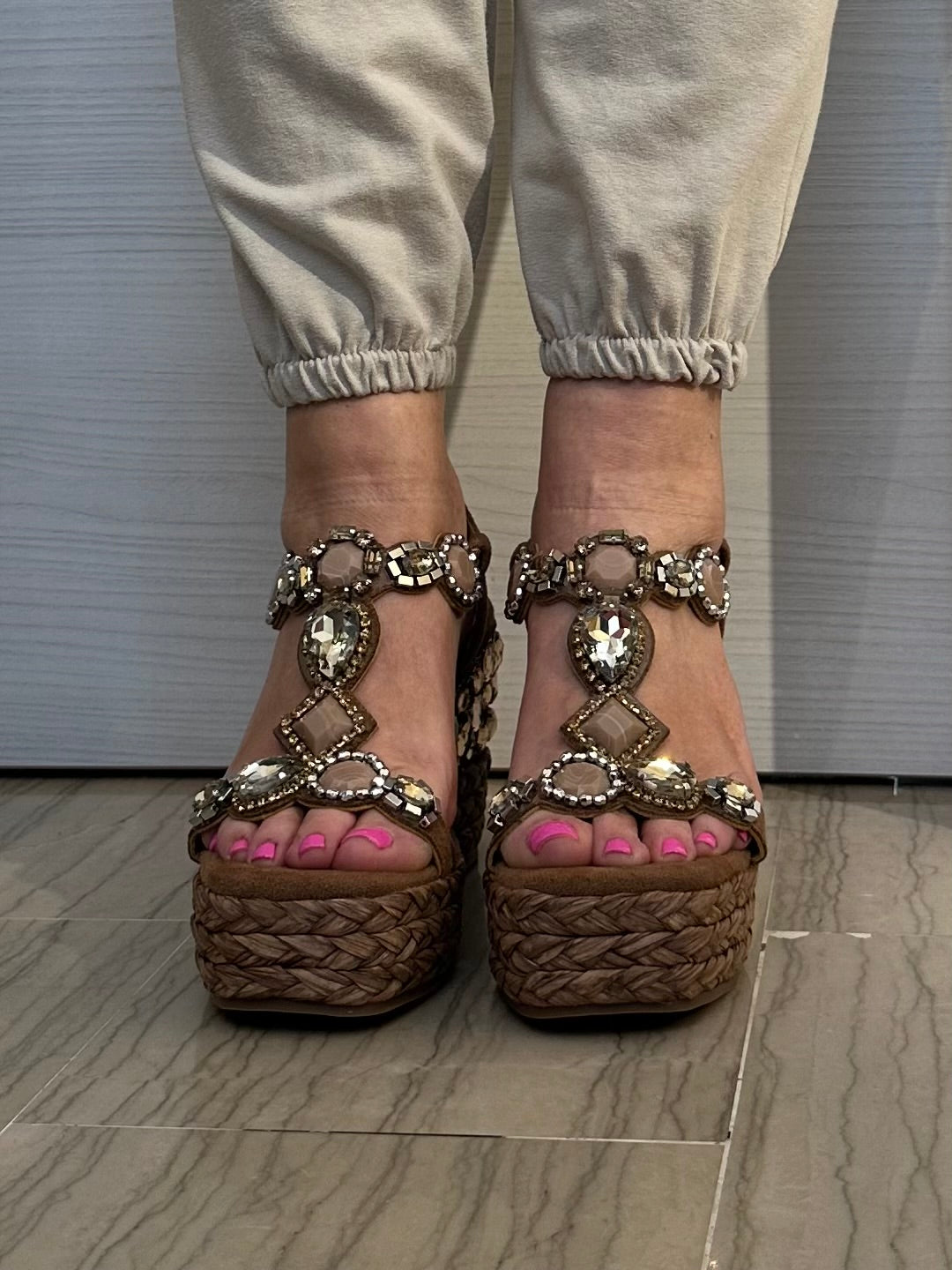 SANDALO XTI DONNA ZEPPA GIOIELLO CAMEL
