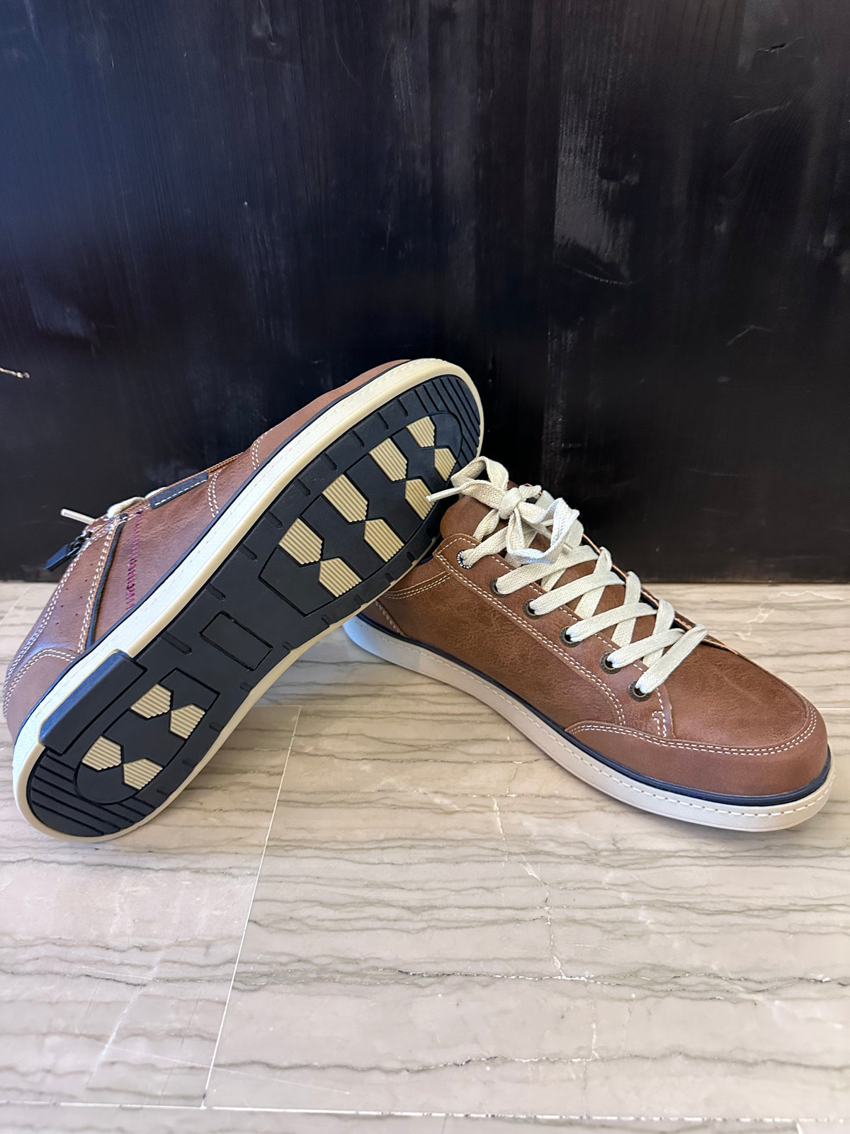 Sneaker Uomo Refresh Camel con Lacci e Zip Laterale – Casual Sportiva