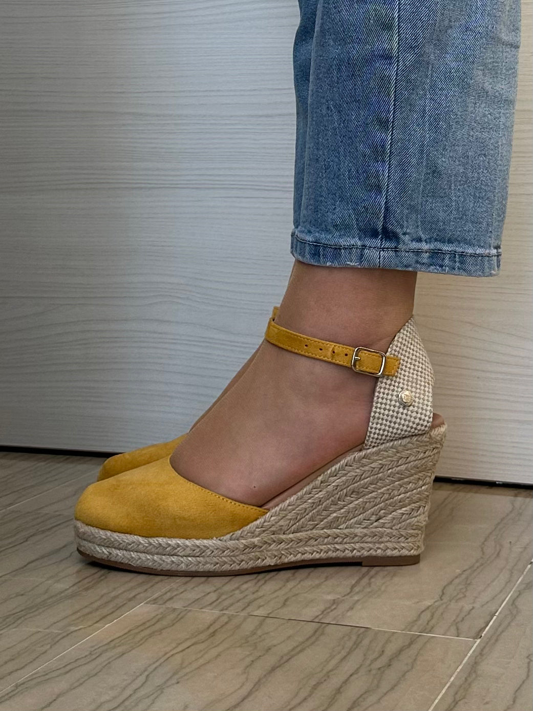 ESPADRILLAS XTI SANDALO SENAPE