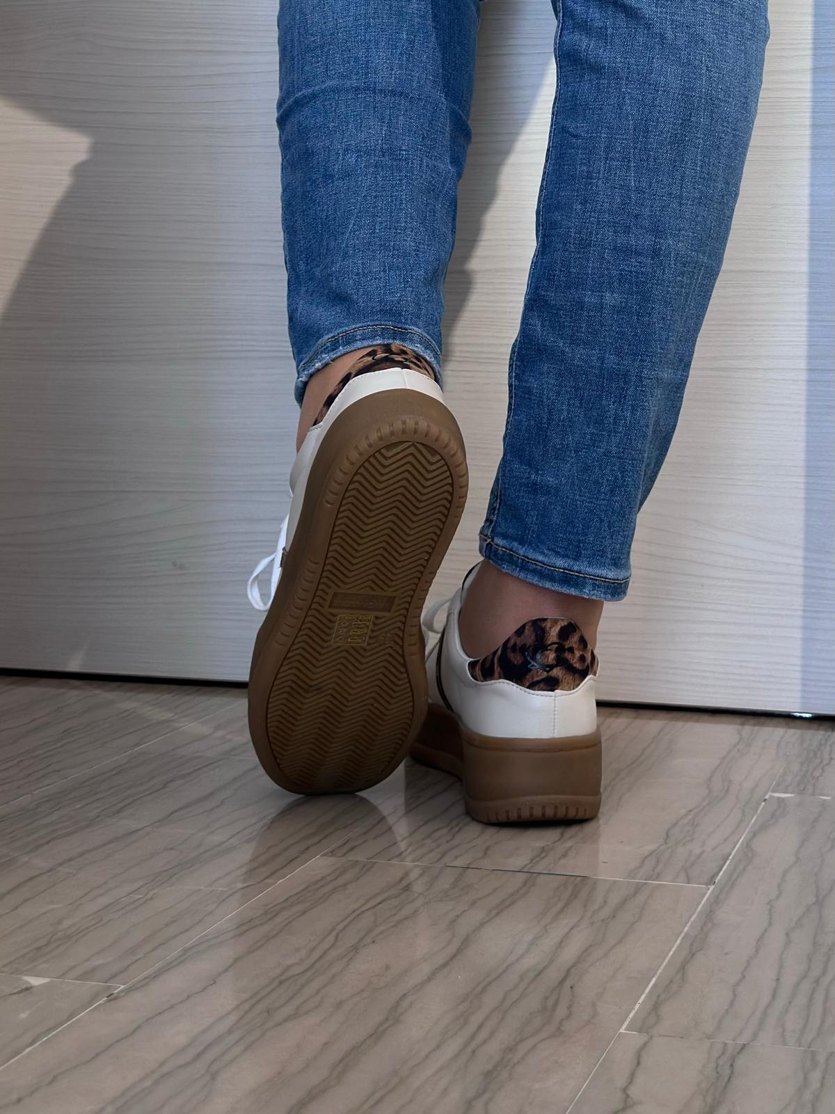 SNEAKER DONNA CRICHIC BEIGE CON DETTAGLI LEOPARDATI