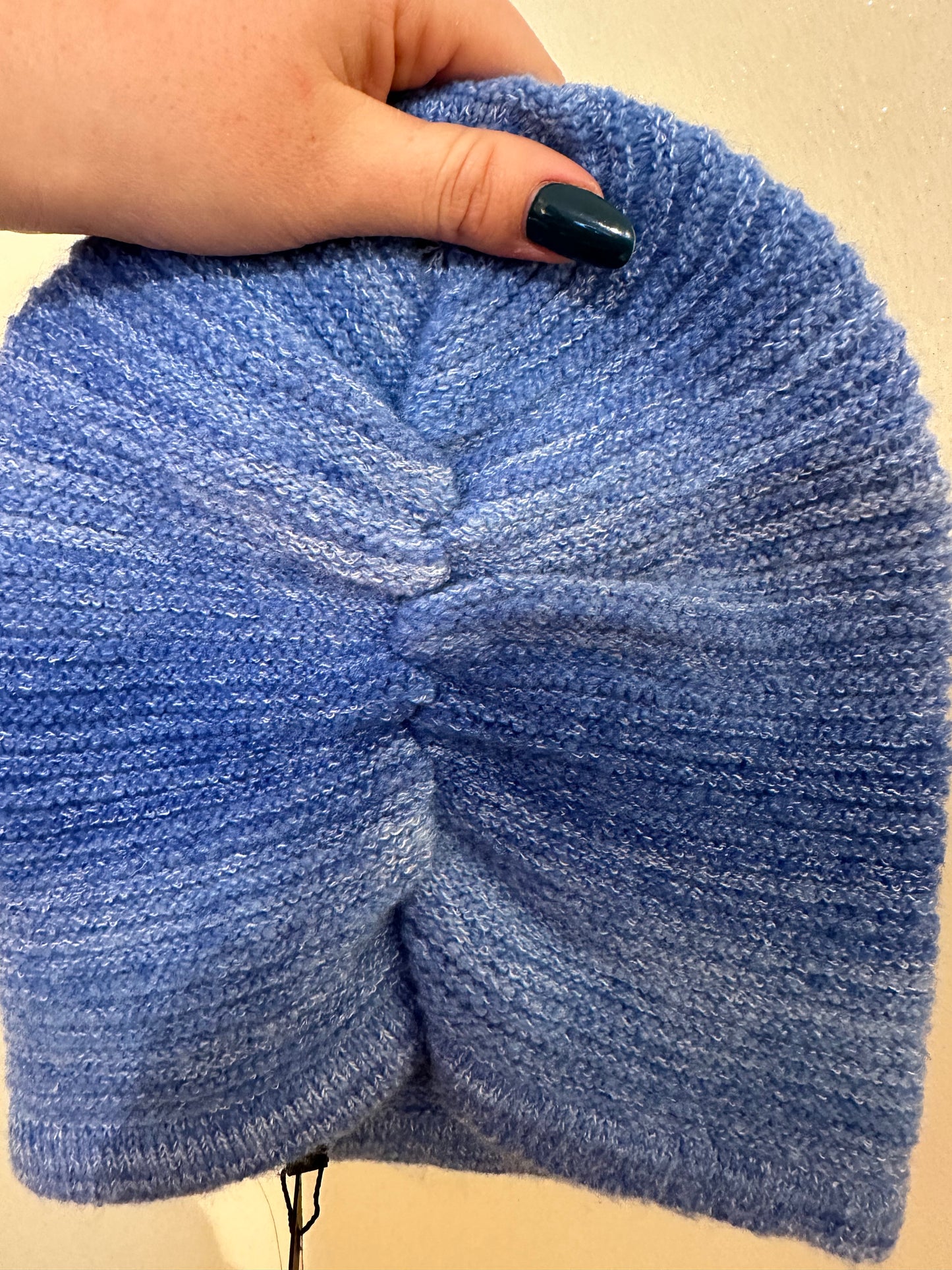 CAPPELLO CELESTE IN VISCOSA