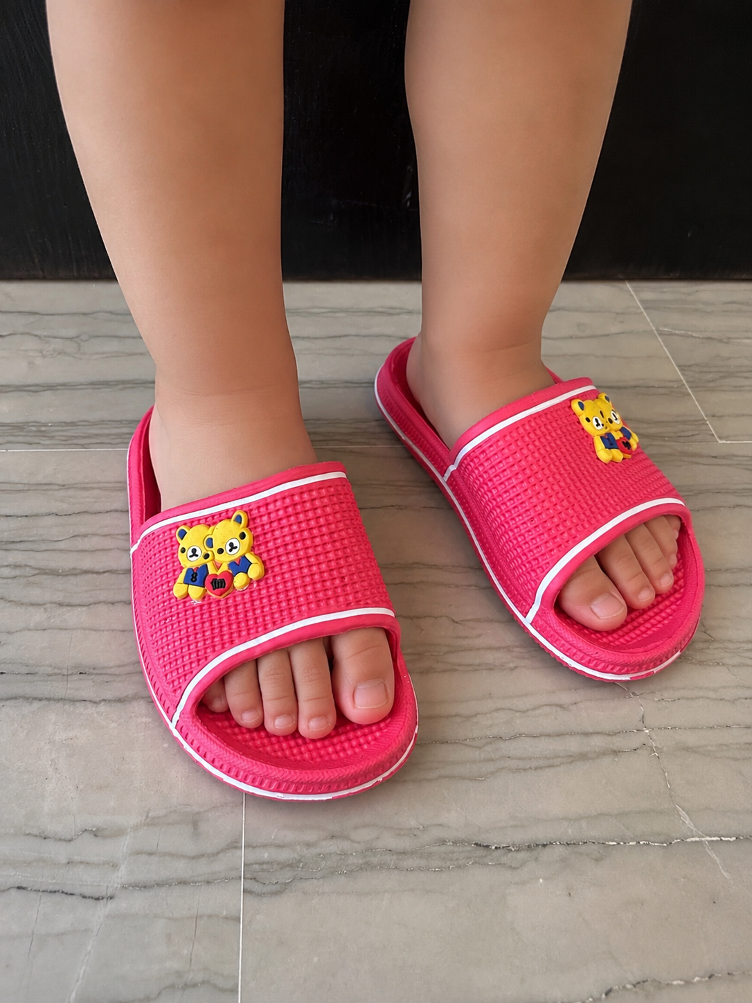 Ciabatta Bambina Deade Rossa con Orsetto – Leggera e Comoda