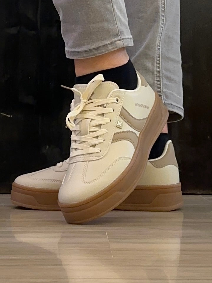 Sneaker Donna Xti Toni di Beige con Suola Platform