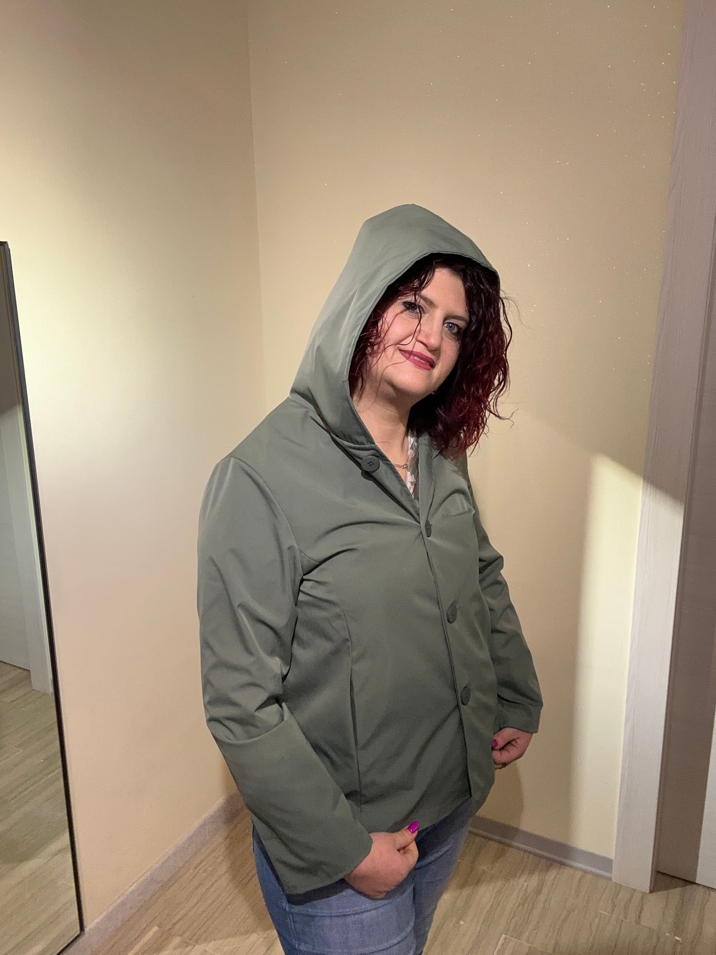 GIUBBINO DONNA VERDE CON CAPPUCCIO E BOTTONI