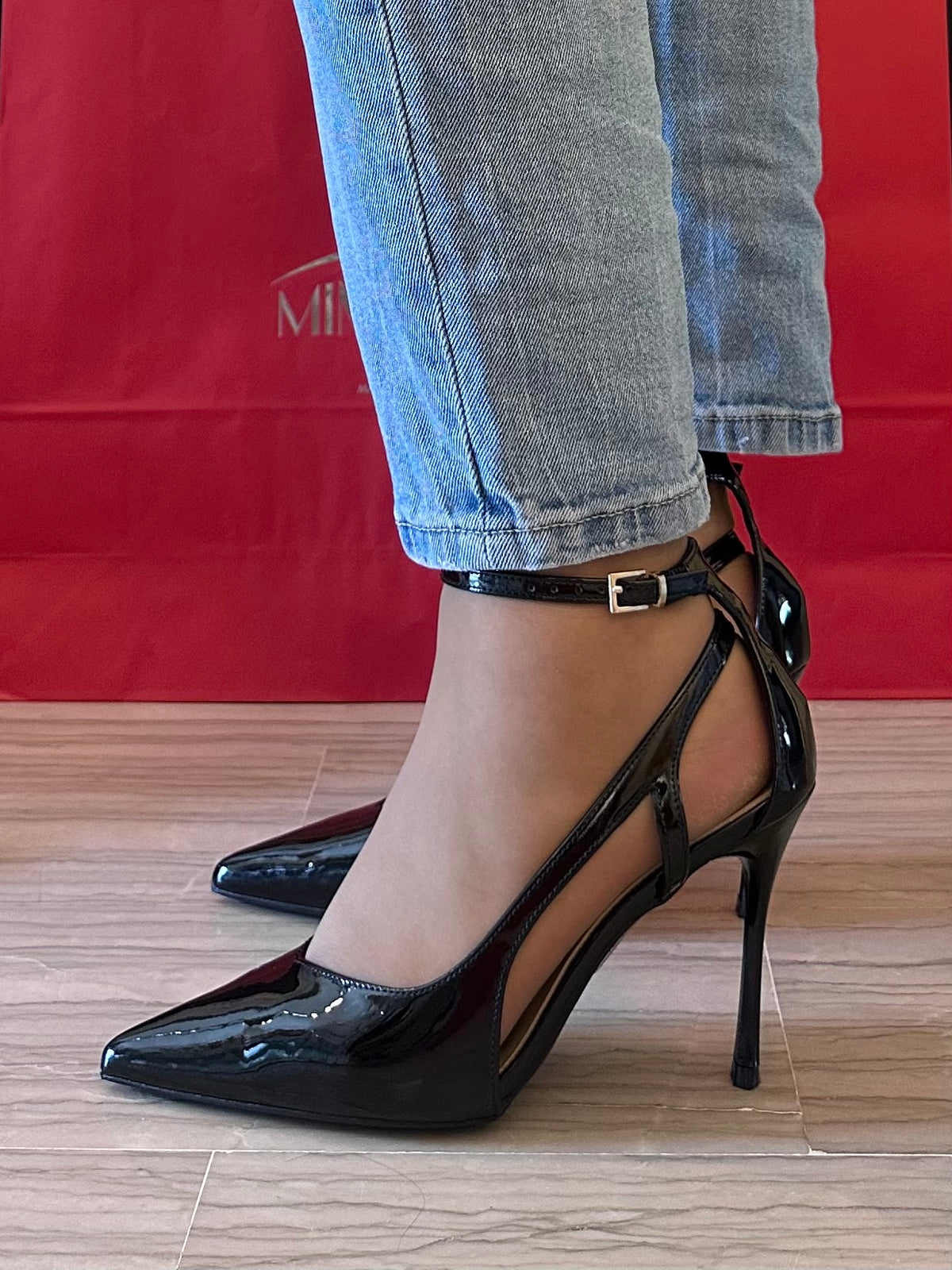 Décolleté Donna Marina Torres - nera in vernice