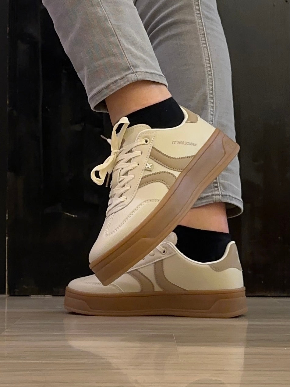 Sneaker Donna Xti Toni di Beige con Suola Platform