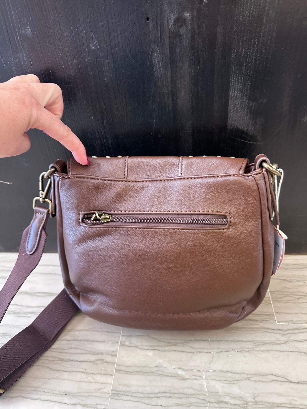 Tracollina Donna Marrone con Borchie Refresh