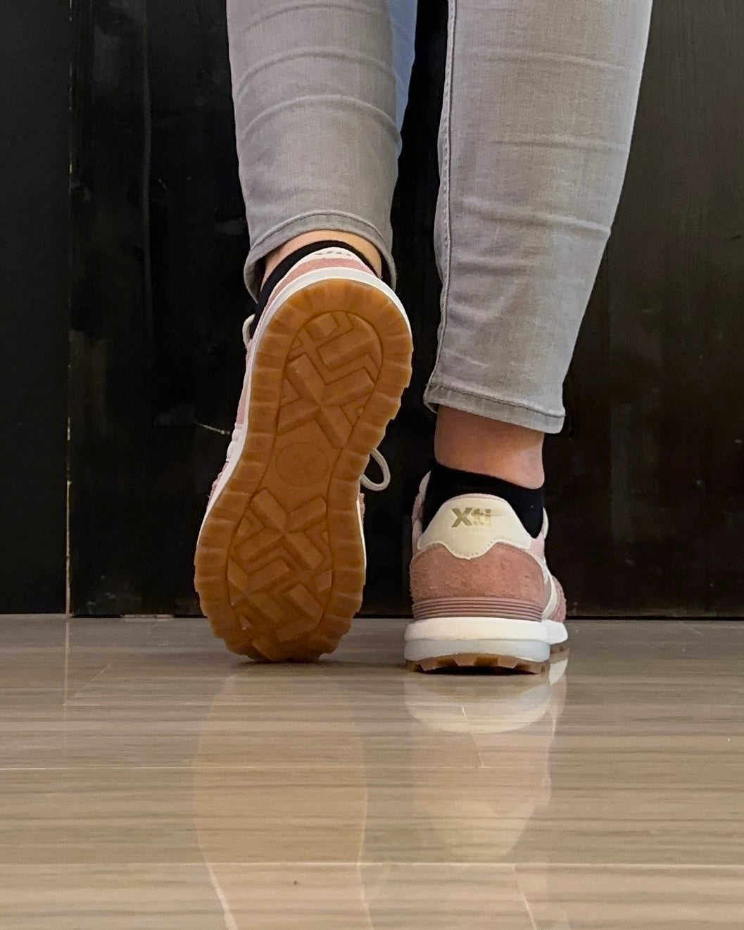 Sneakers Donna Xti Rosa con Plantare Memory – Scarpe Donna Comfort
