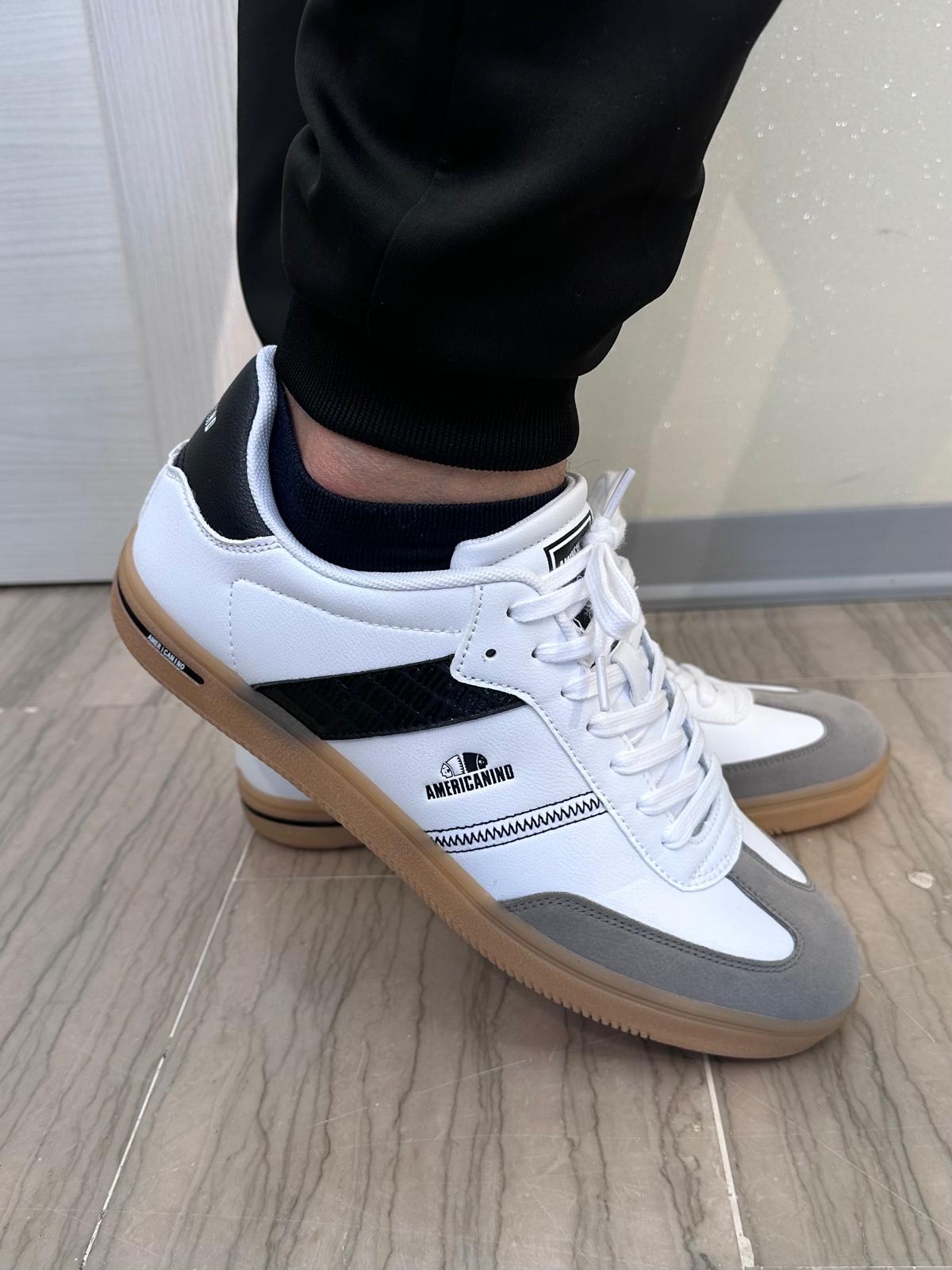 SNEAKERS UOMO AMERICANINO BIANCHE CON DETTAGLI NERI E GRIGI - SUOLA BEIGE IN GOMMA