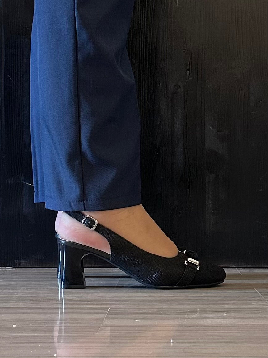 Décolleté Slingback Donna Soft Space Nera Brillante con Tacco Medio