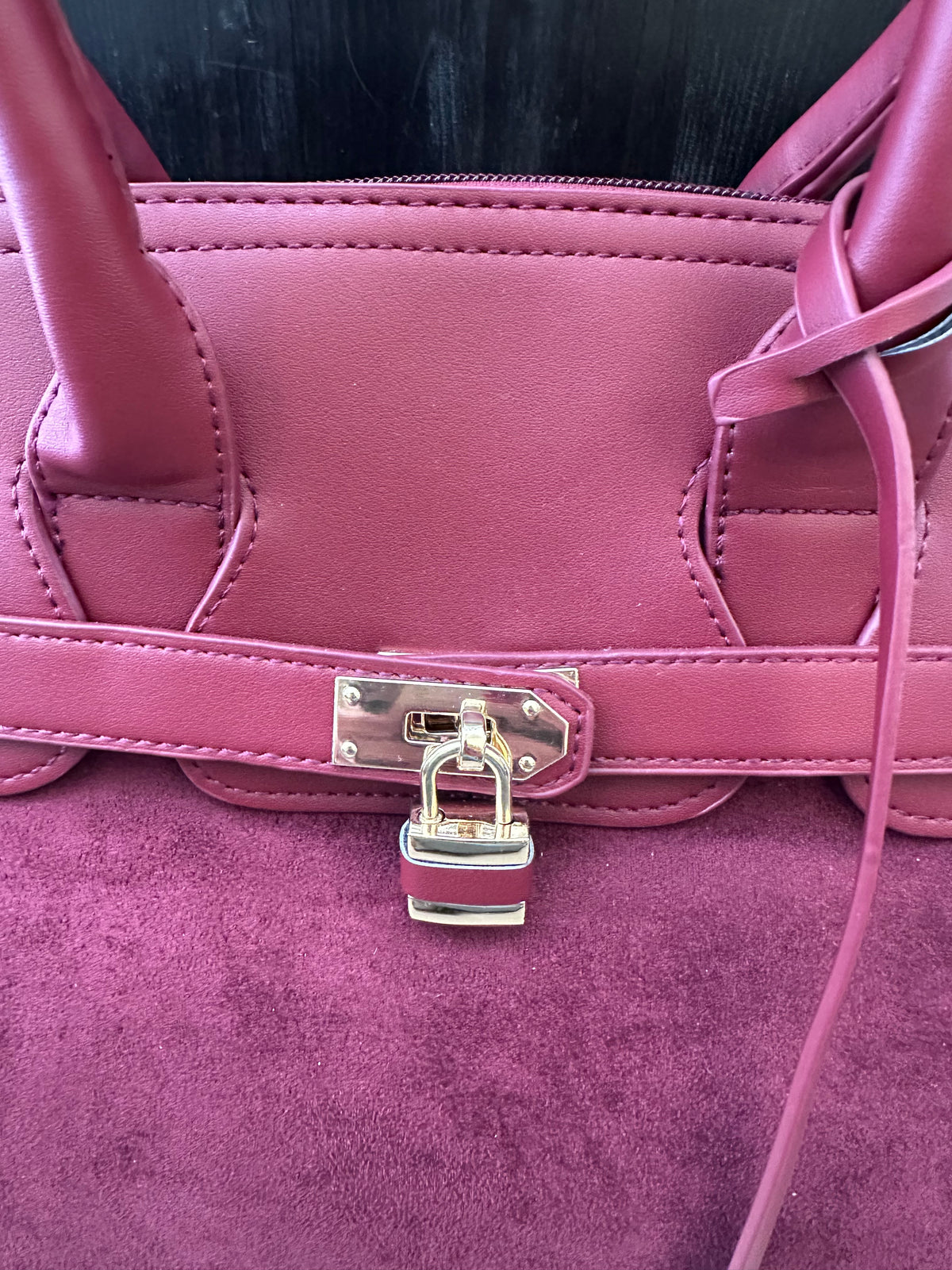 Borsa Donna Classic Fashion in Camoscio Bordeaux con Scomparto Centrale