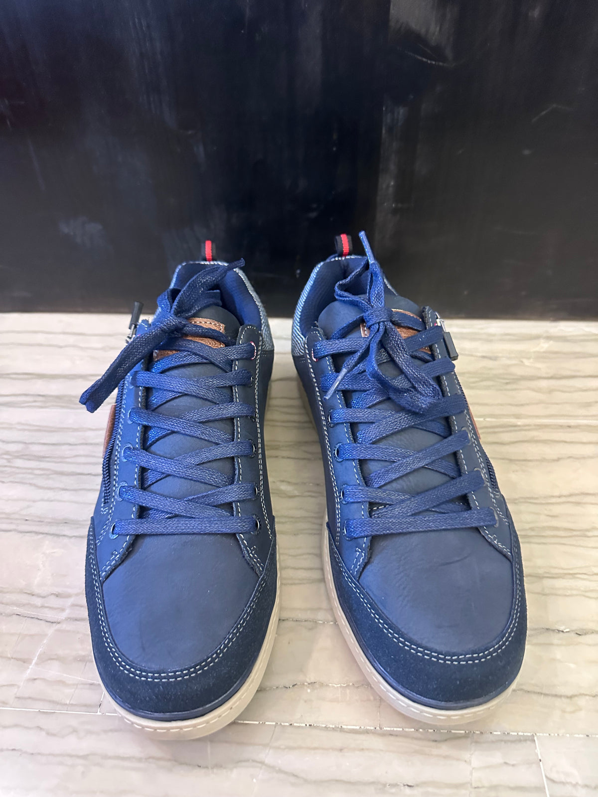 Sneaker Uomo Refresh Blu Navy con Lacci e Zip Laterale – Casual Sportiva
