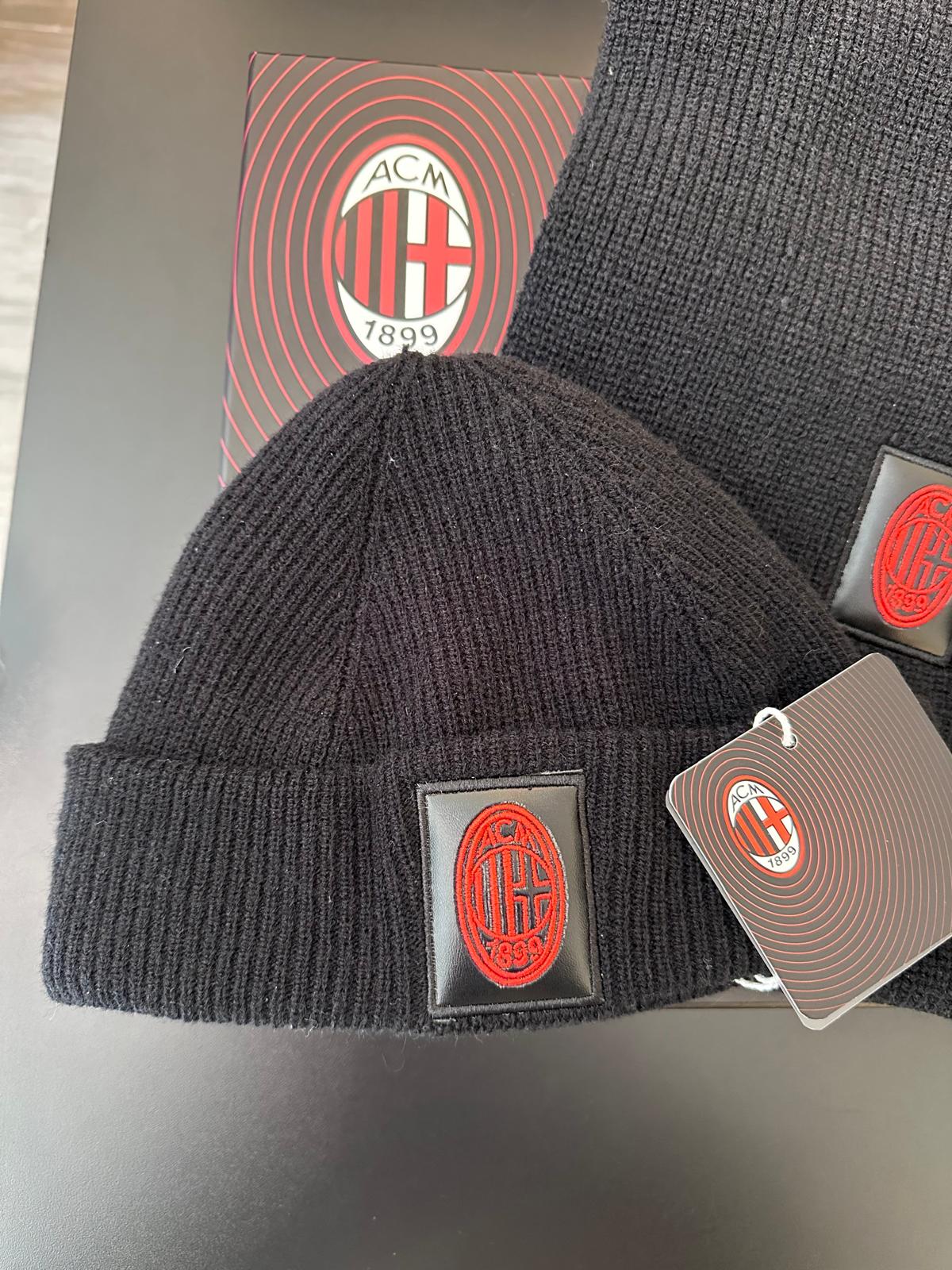 SET UOMO CAPPELLO + SCIARPA AC MILAN - PRODOTTO UFFICIALE