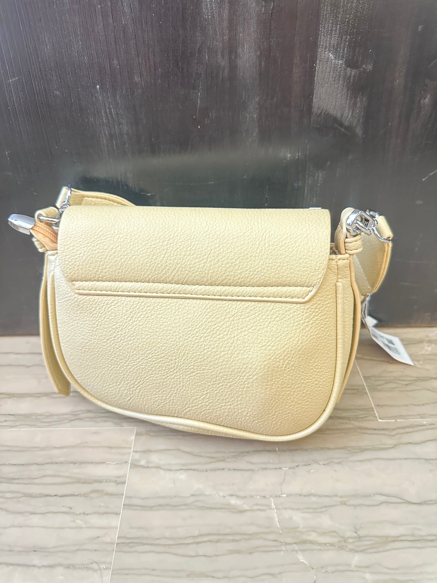Borsa Donna Xti Gialla con Borchie – A Spalla e Tracolla