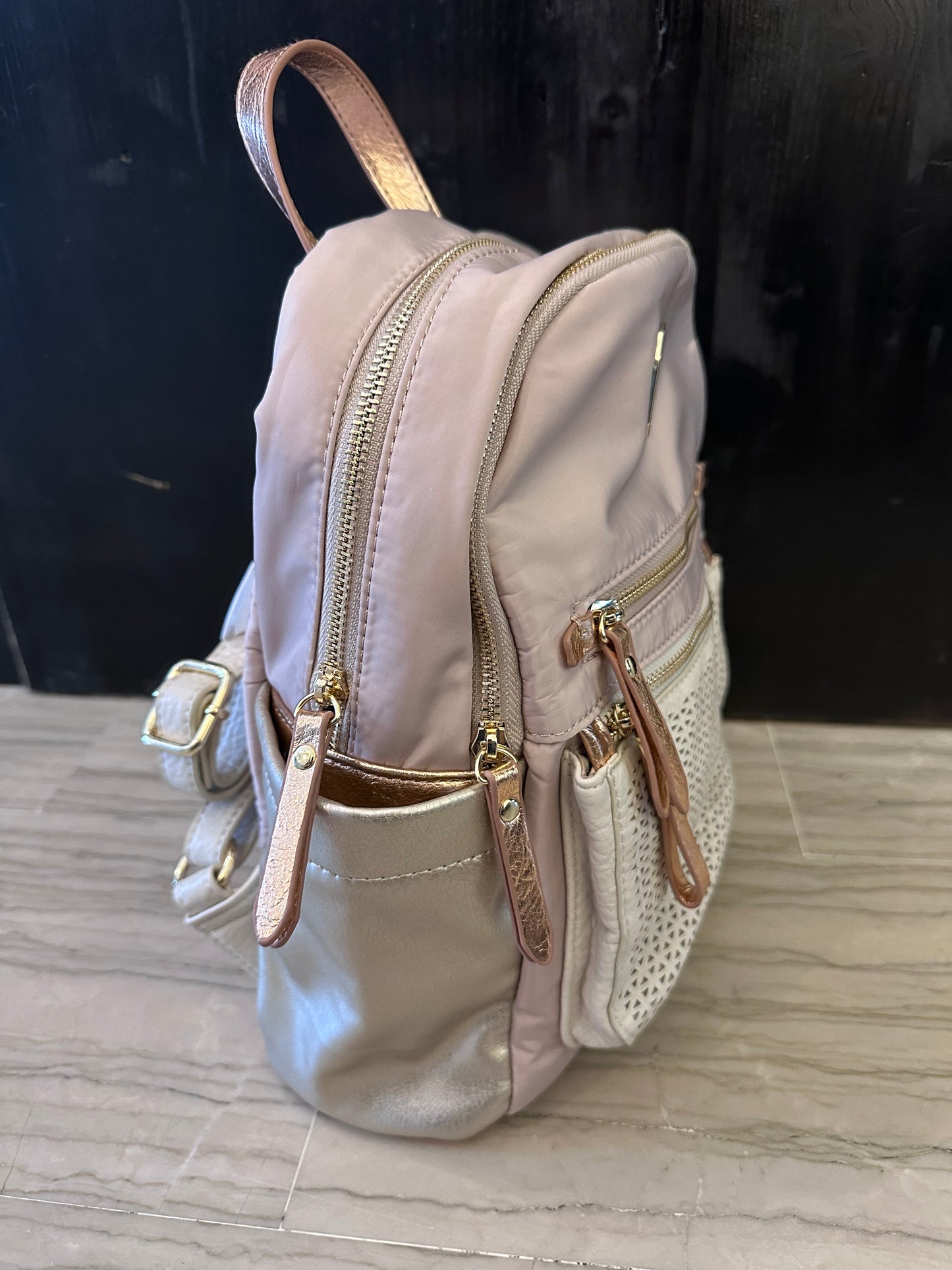 Zainetto Beige e Rosa Multi Tasche – Backpack Donna Organizer 28 cm