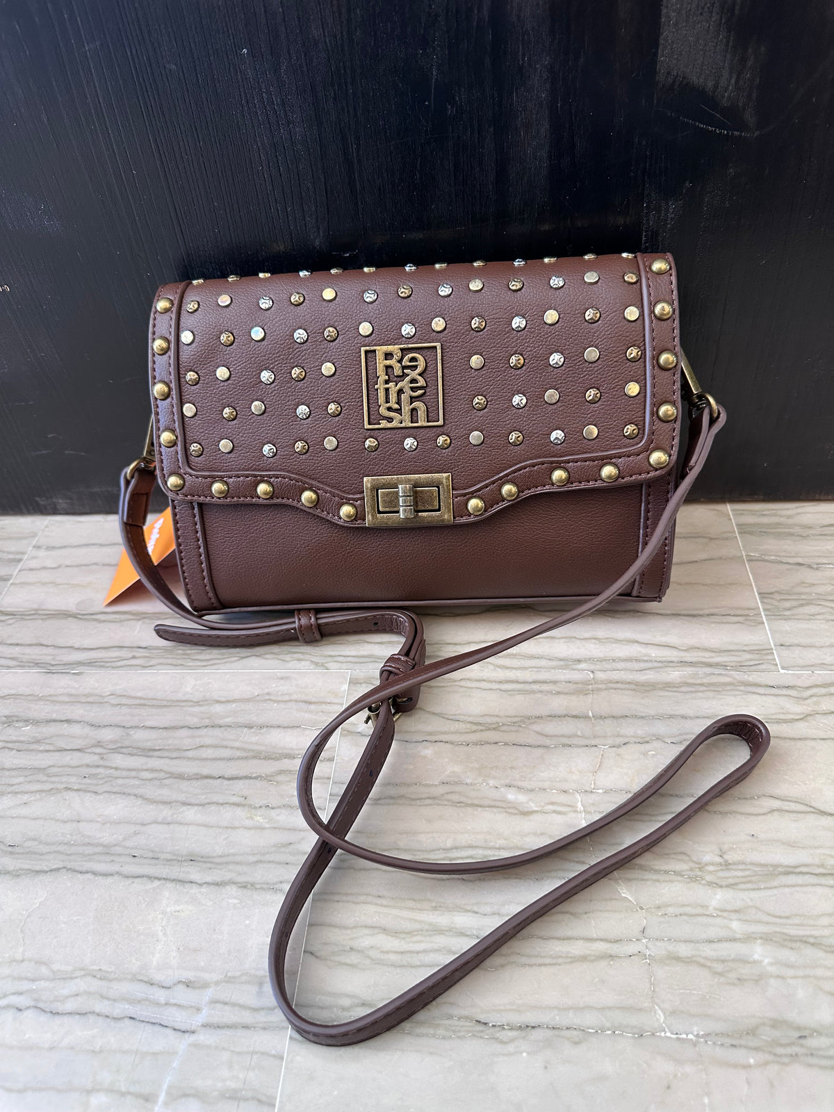 Tracollina Donna Marrone con Borchie Refresh