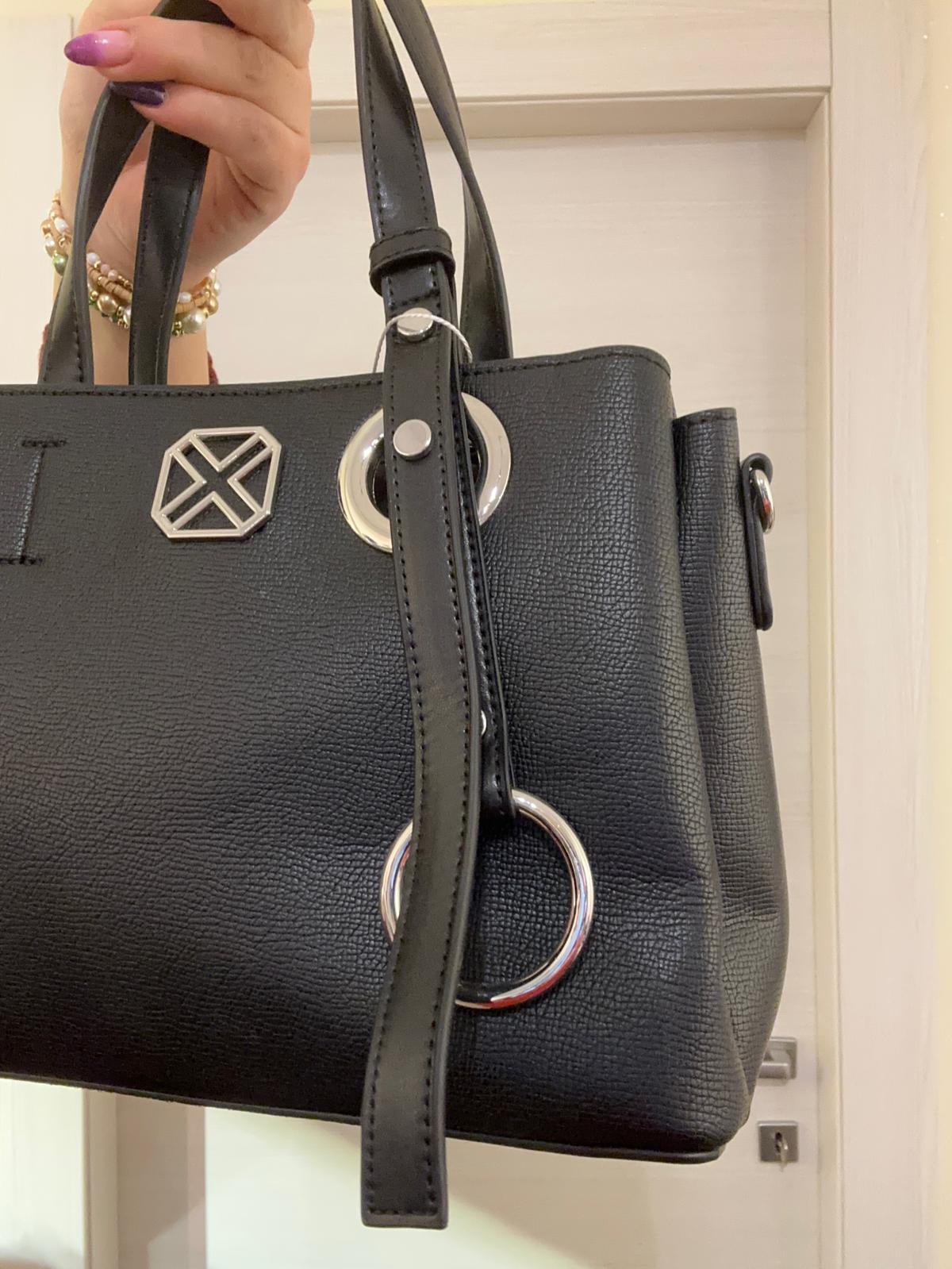 BORSA XTI PICCOLA NERA CON MULTI SCOMPARTI