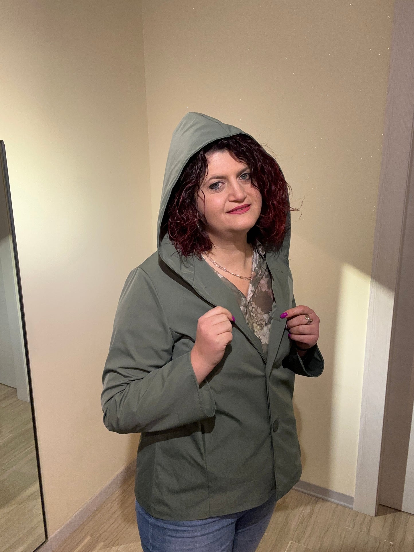 GIUBBINO DONNA VERDE CON CAPPUCCIO E BOTTONI