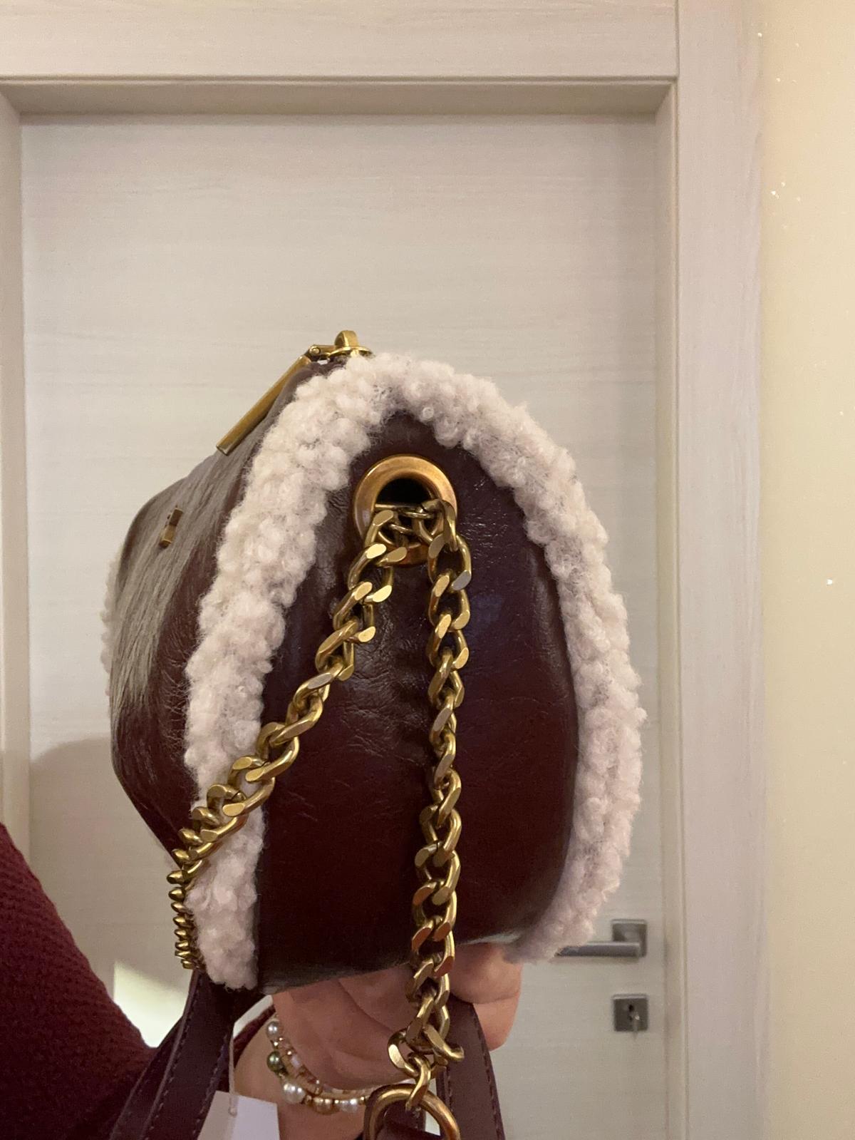 BORSA XTI A MEZZALUNA BORDEAUX CON BORDI ECOPELLICCIA