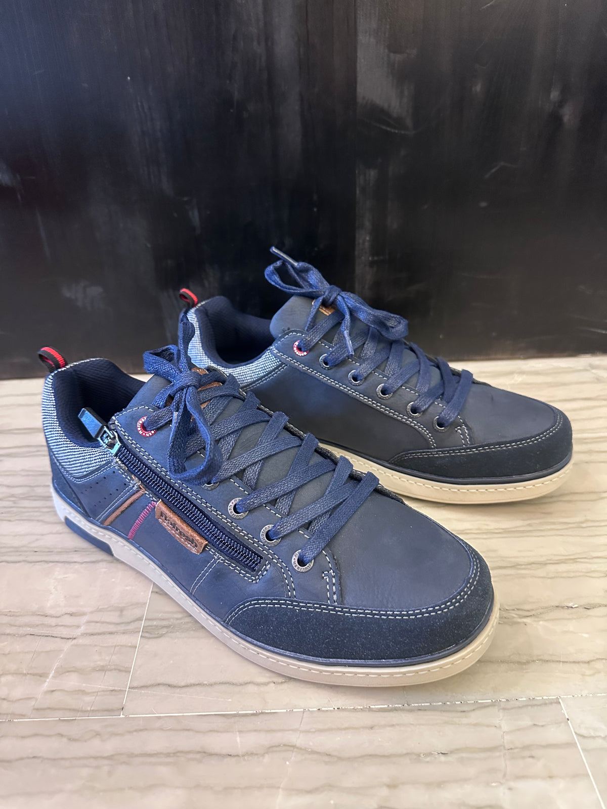 Sneaker Uomo Refresh Blu Navy con Lacci e Zip Laterale – Casual Sportiva