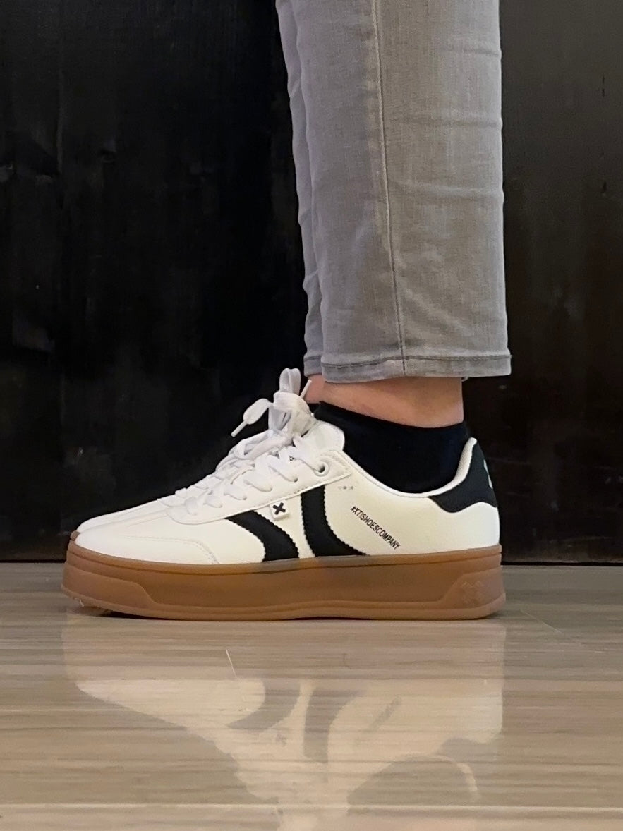 Sneaker Donna Xti Bianca e Nera con Suola Platform