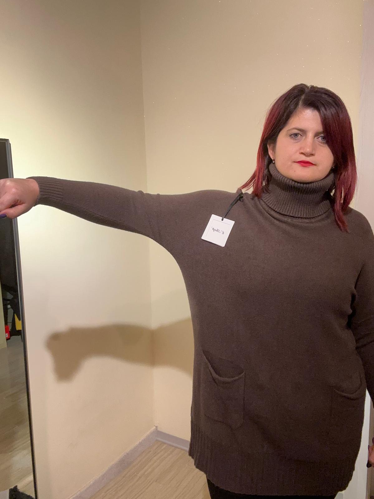 MAXI PULL DONNA IN VISCOSA MARRONE COLLO ALTO