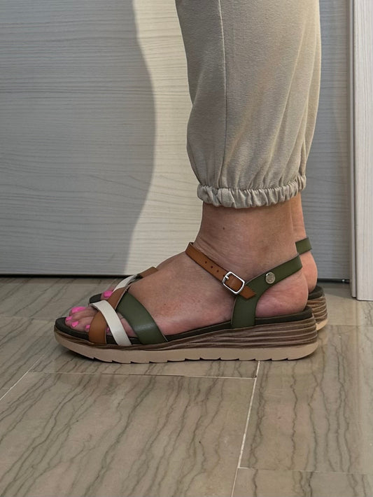 SANDALO XTI DONNA BASSO VERDE-CUOIO-BEIGE