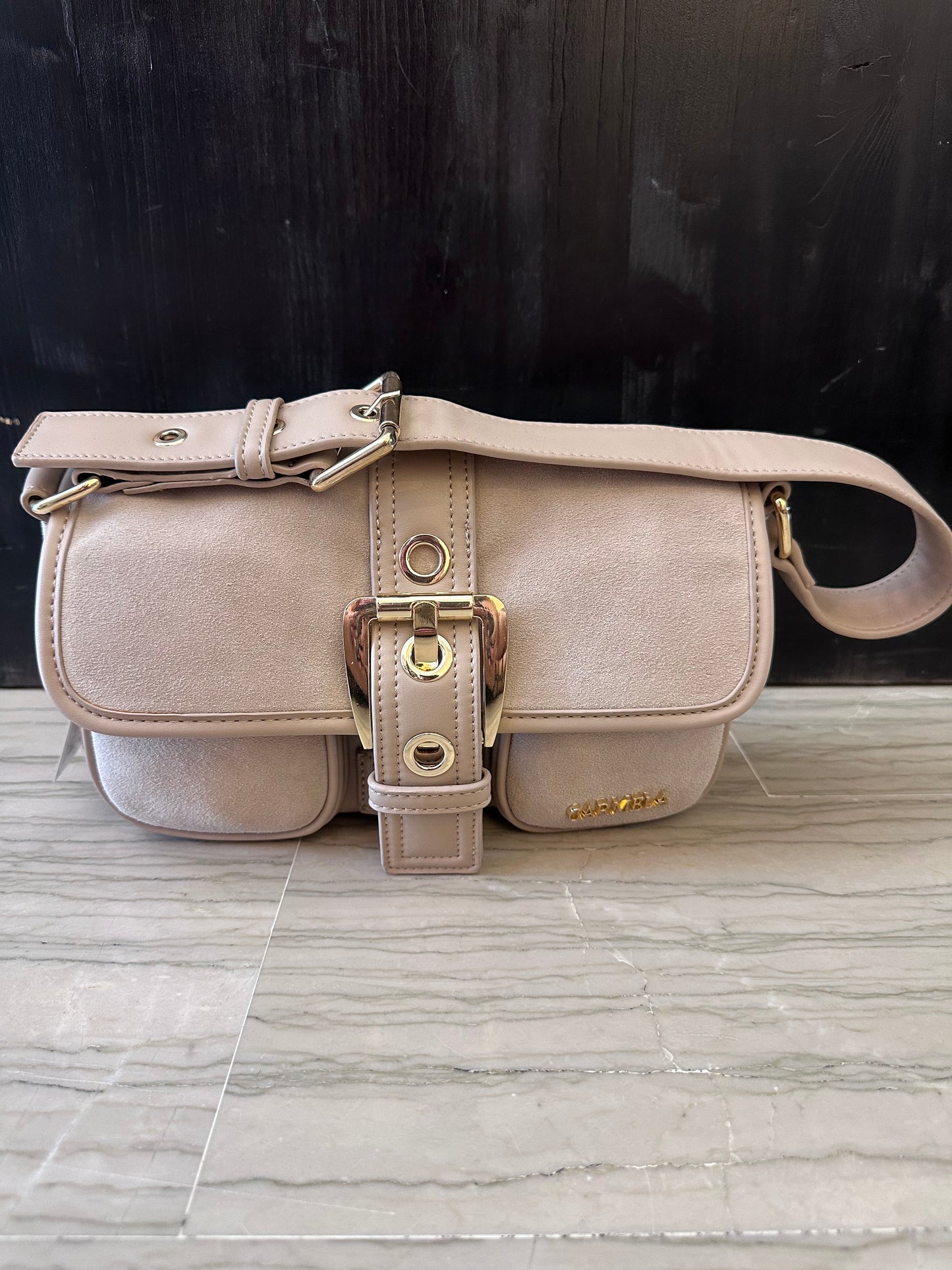 Borsa in Pelle Carmela con Maxi Fibbia – Borsa Donna a Spalla Elegante
