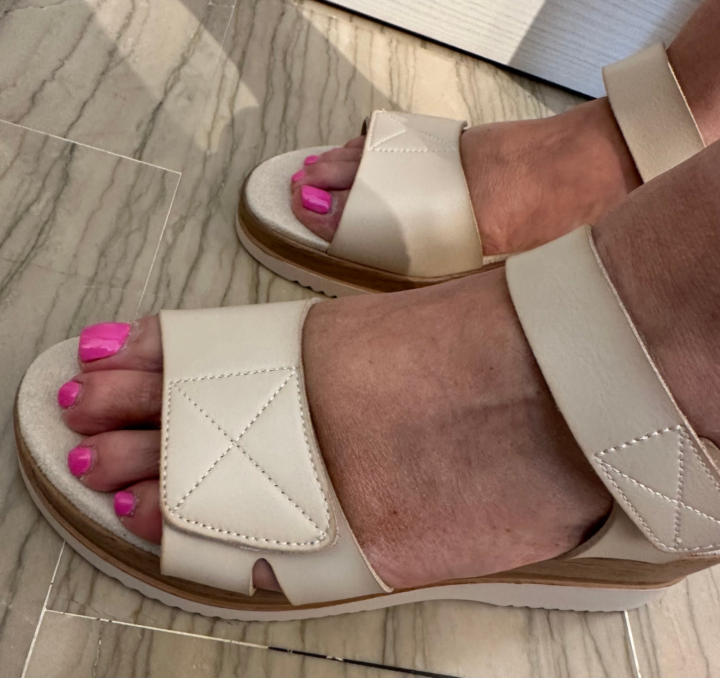 SANDALO XTI DONNA COMODI CON STRAPPI GHIACCIO