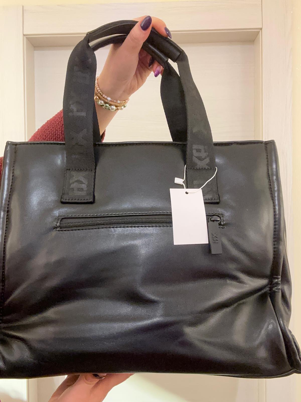 BORSA XTI NERA AMPIA TRAPUNTATA