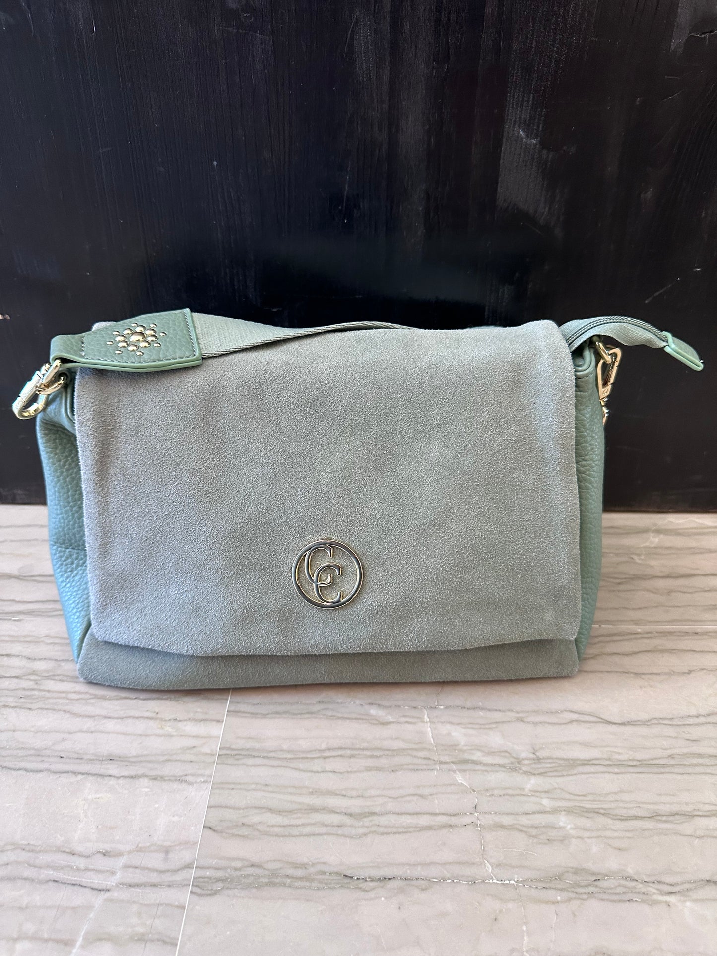 Borsa Carmela in Vera Pelle Verde Salvia – Tracolla Donna Elegante e Versatile
