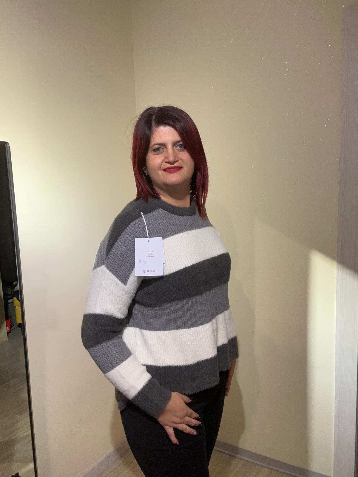 MAGLIA DONNA IN VISCOSA A FASCE BIANCA E GRIGIA