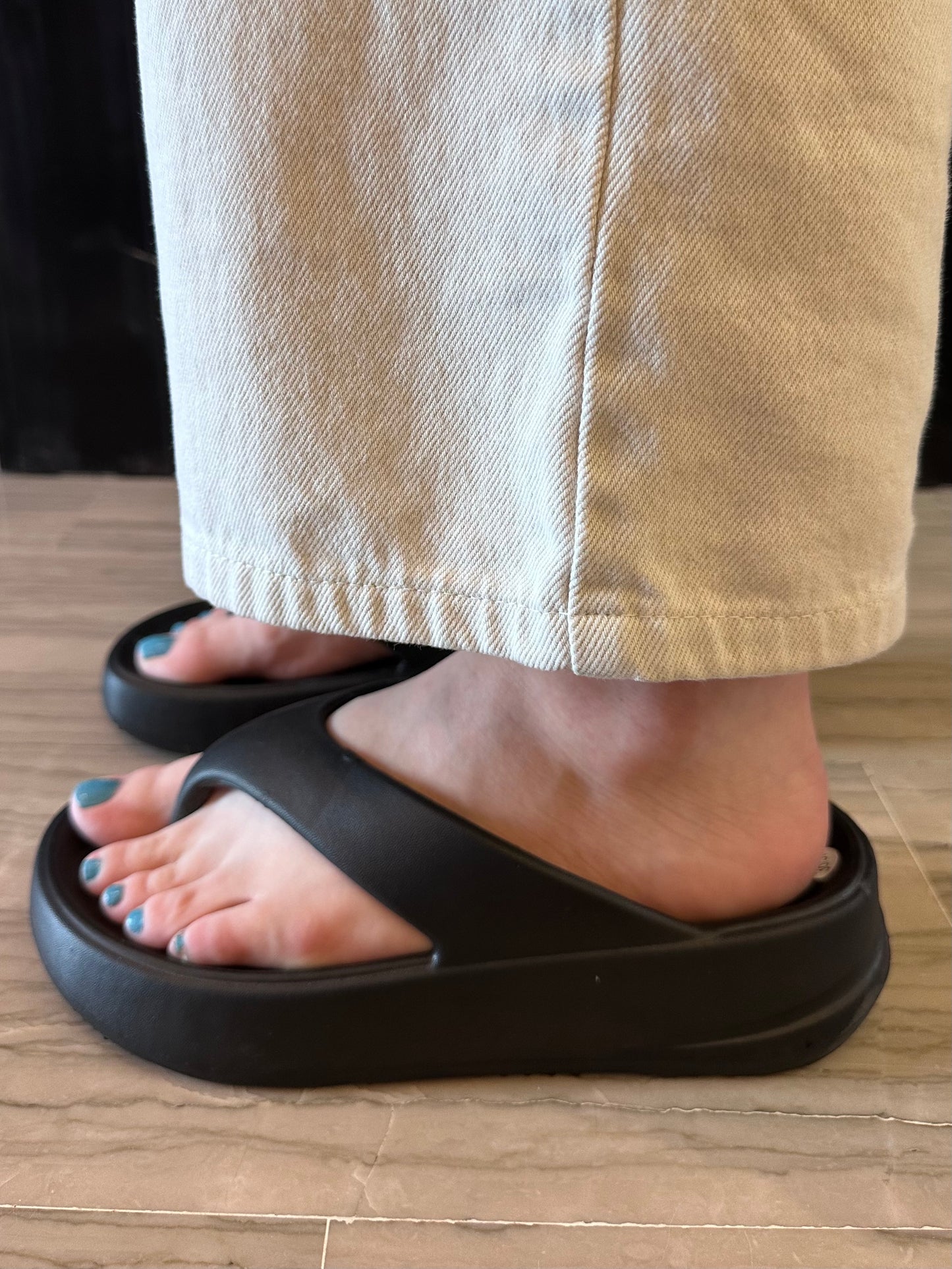 Ciabatta Infradito Donna HOTSAND Nera con Platform – Leggera e Comoda