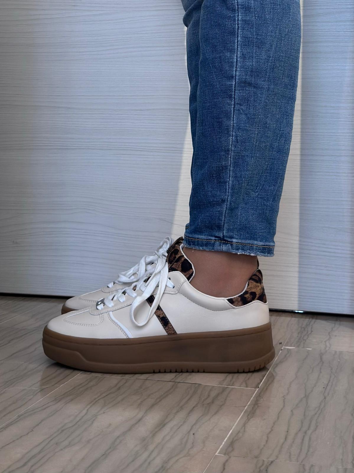 SNEAKER DONNA CRICHIC BEIGE CON DETTAGLI LEOPARDATI