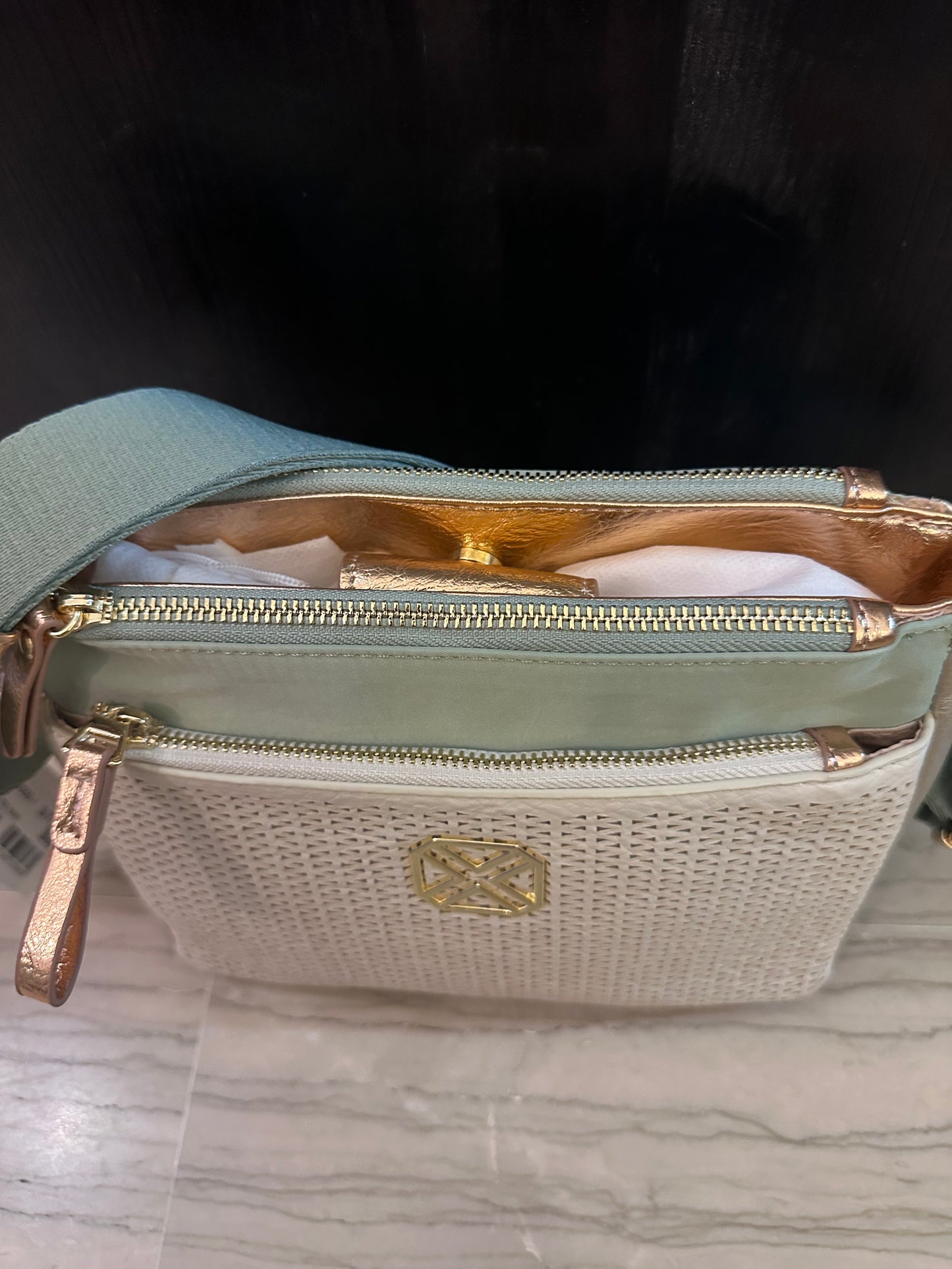 Tracollina Beige Verde e Rosa Xti Elegante con Dettagli Luminosi – Borsa Donna Fashion